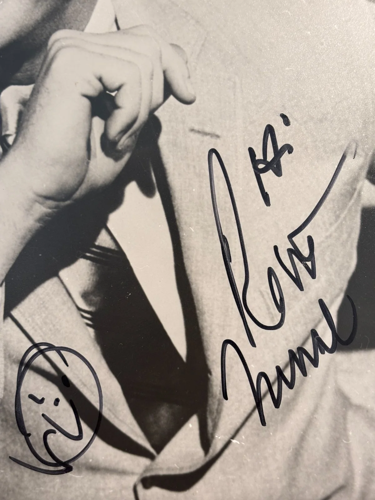Robert Morse — Vintage Stage and Screen Actor Robert Morse Signed 8x10 Satin Photo + COA, изображение 2