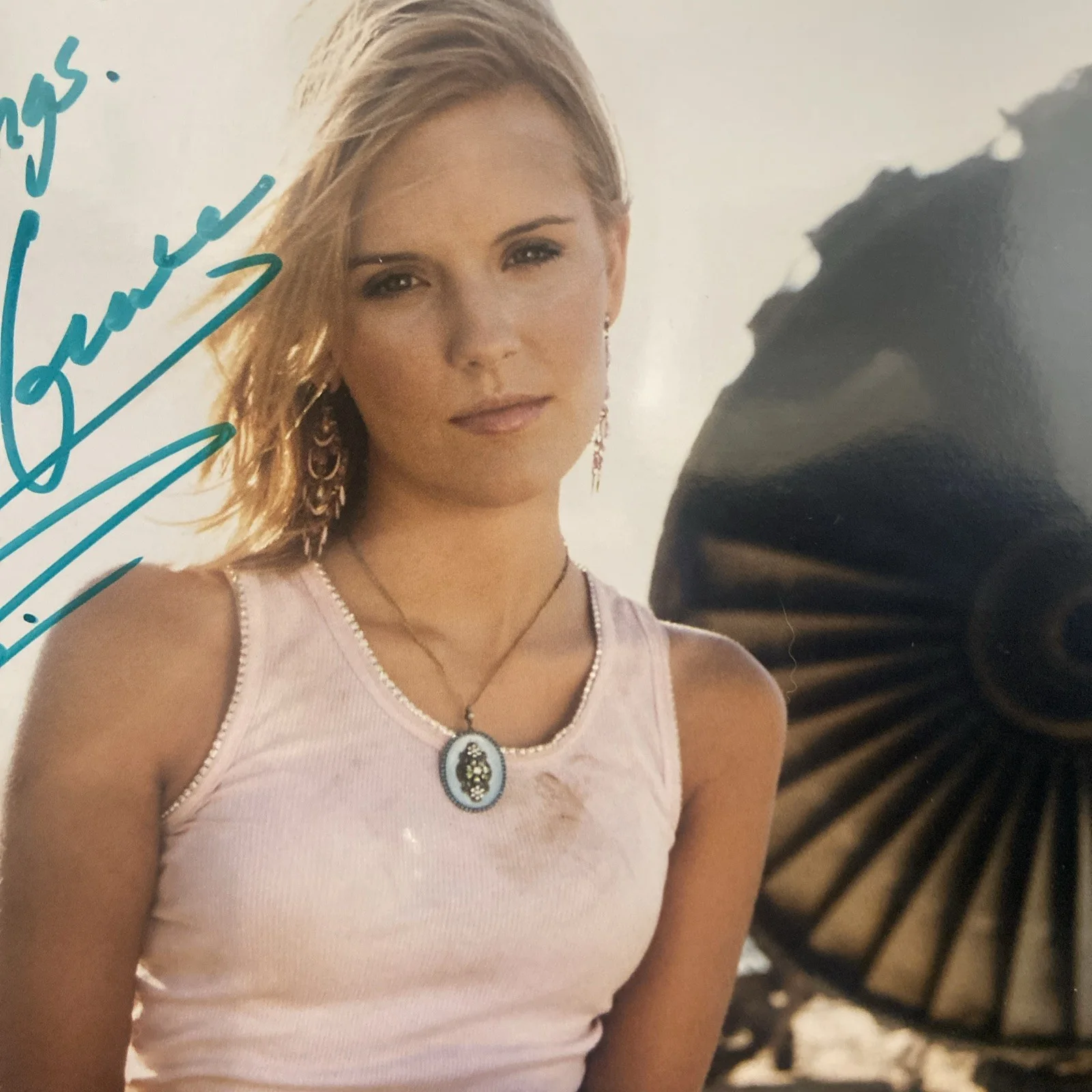 Maggie Grace signed 8x10 Photo autographed Picture Lost / Taken, image 3