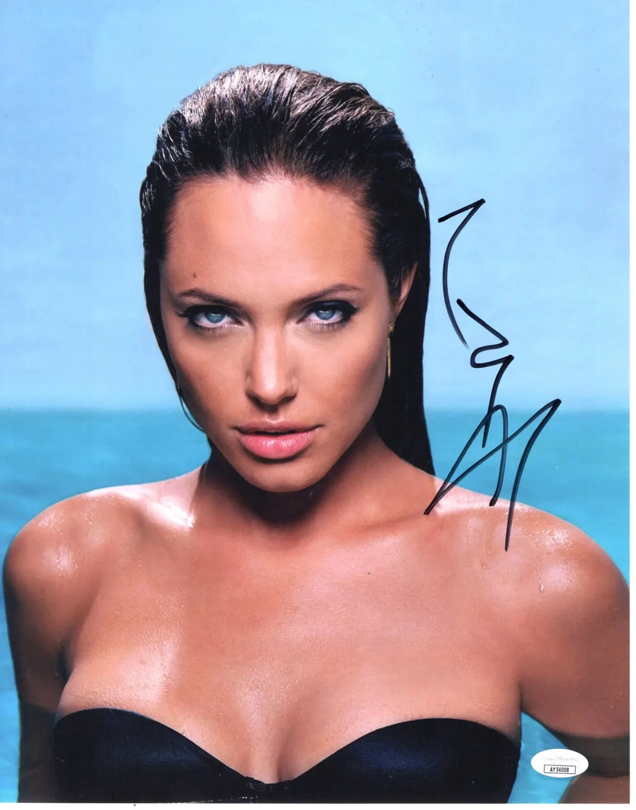 Angelina Jolie — Angelina Jolie signed 11x14 Photo JSA Authentication