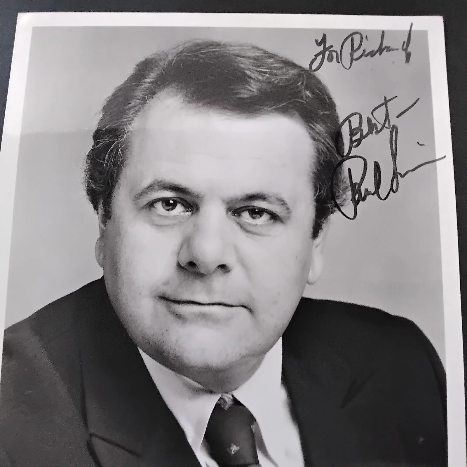 Paul Sorvino SIGNED Photo Movie TV Actor Goodfellas Nixon Dick Tracy Law & Order, изображение 2