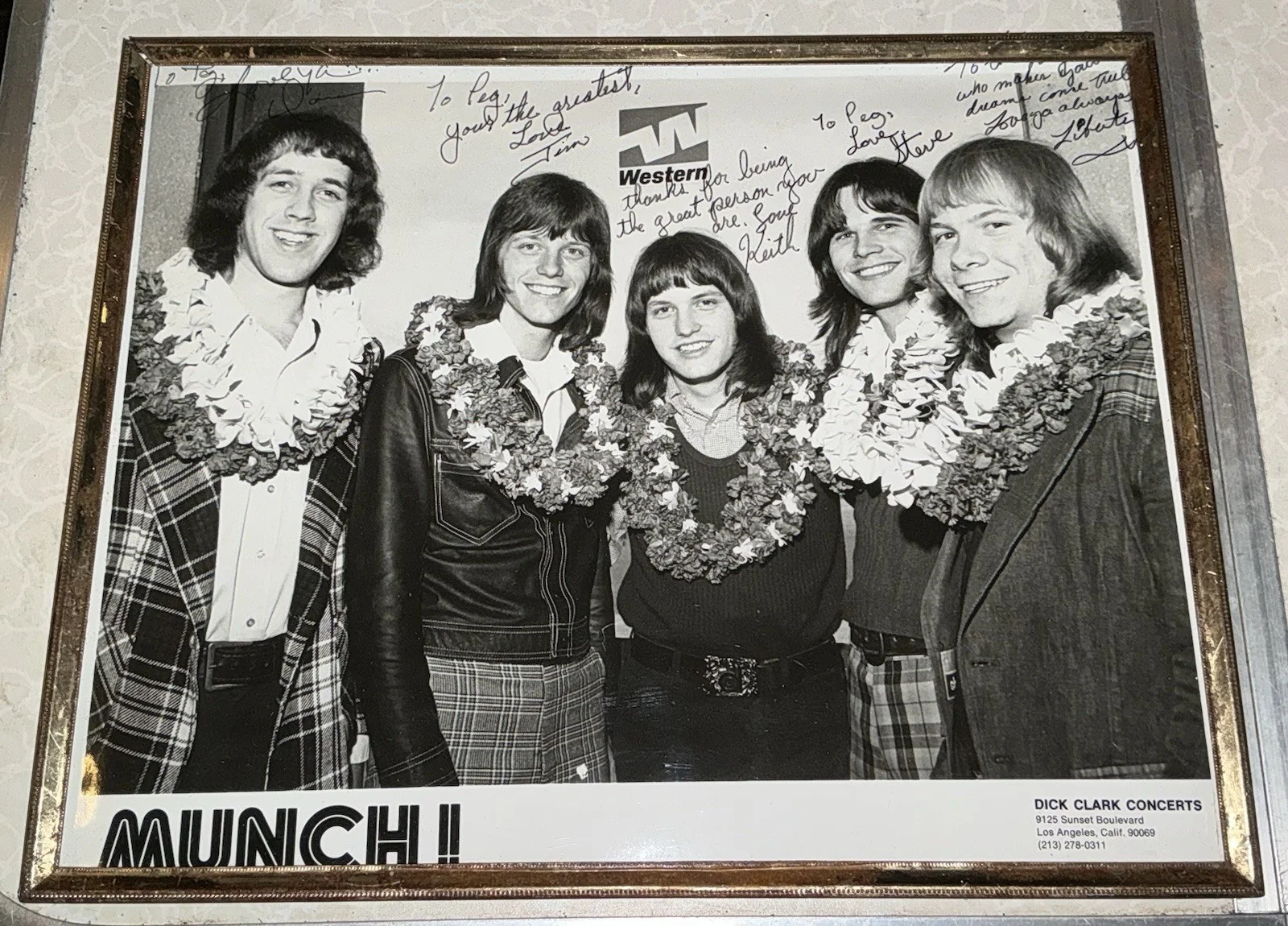Vintage MUNCH! Band Promo Photo Signed Autographed Dick Clark Concerts 1970s, изображение 2