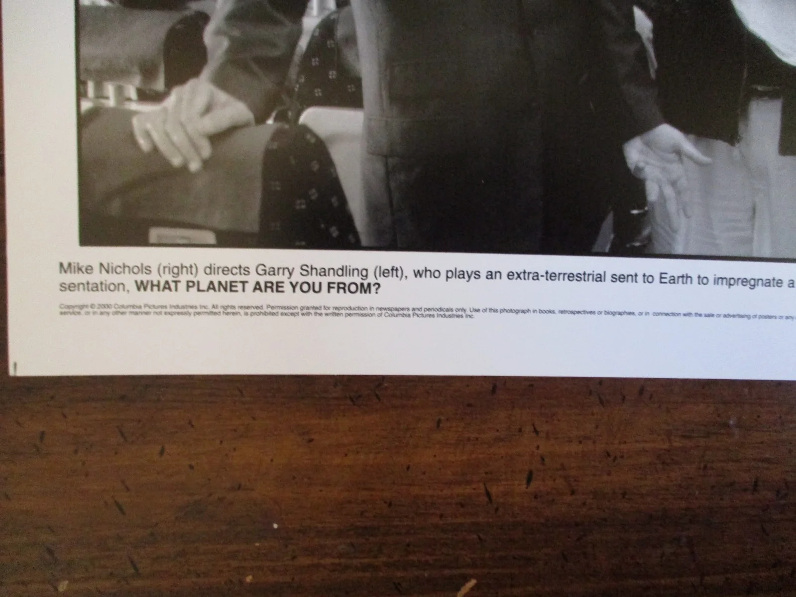 Mike Nichols/Garry Shandling(WHAT PLANET ARE YOU FROM?)2000 10x8 B&W Press Photo, изображение 2