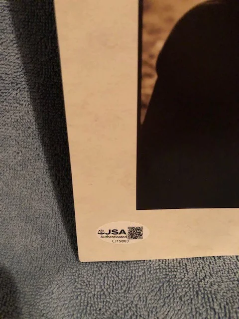 Joan Baez — SIGNED / JSA CERTIFIED Joan Baez 2000 Tour Program, изображение 4