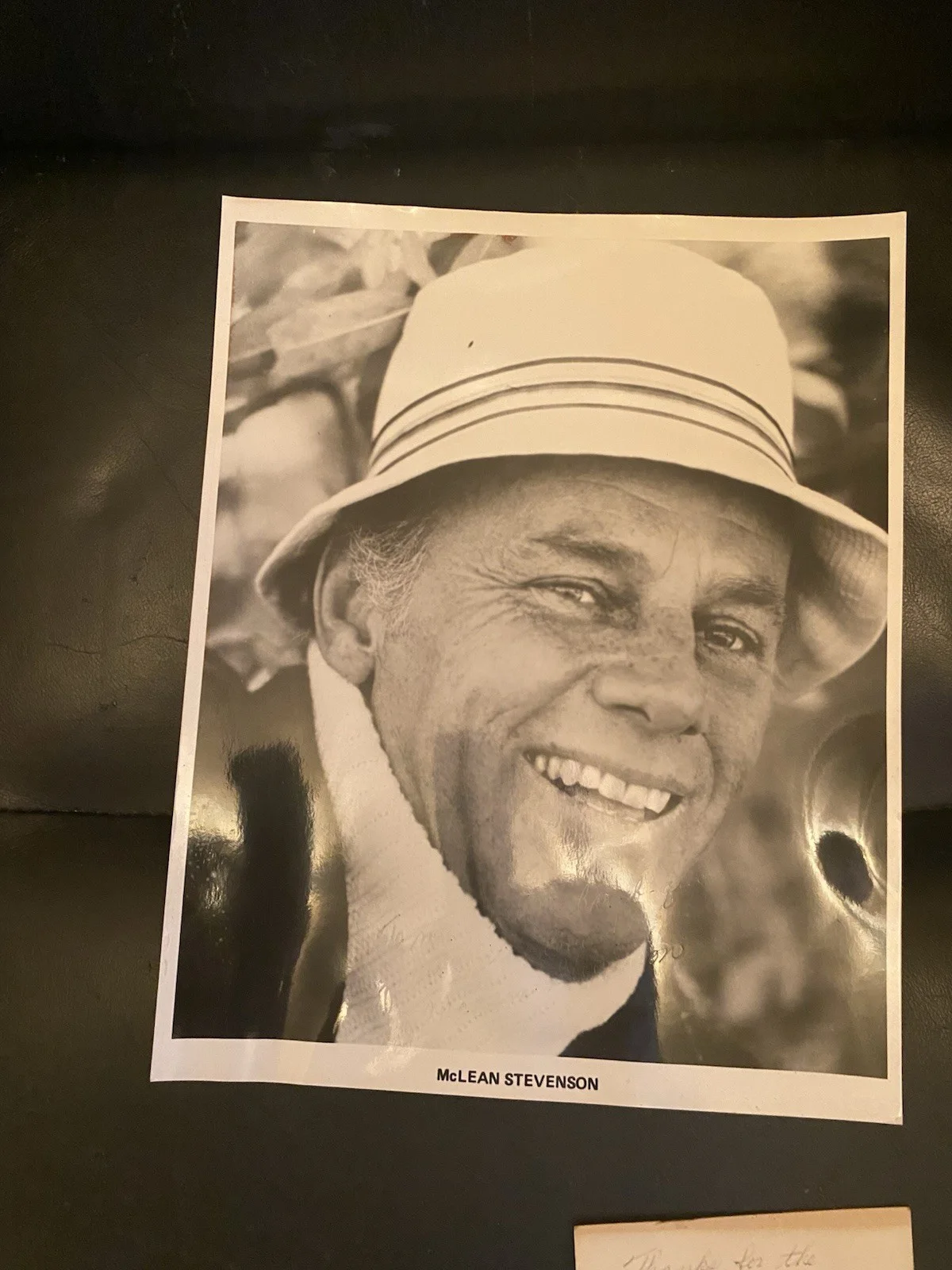 MASH McLean Stevenson Signed Business Card With 8 X 10 Promo Photo, изображение 2