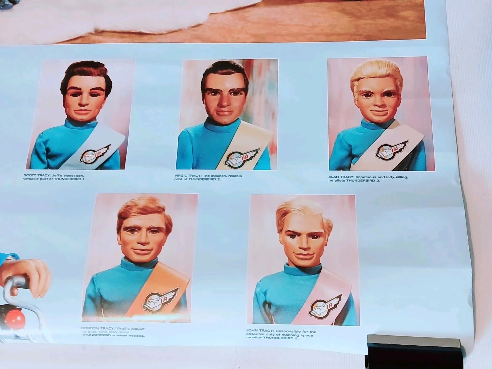 1992 Thunderbirds Cast POSTER Collectable T.v Gerry Anderson Memorabilia Vtg, изображение 2