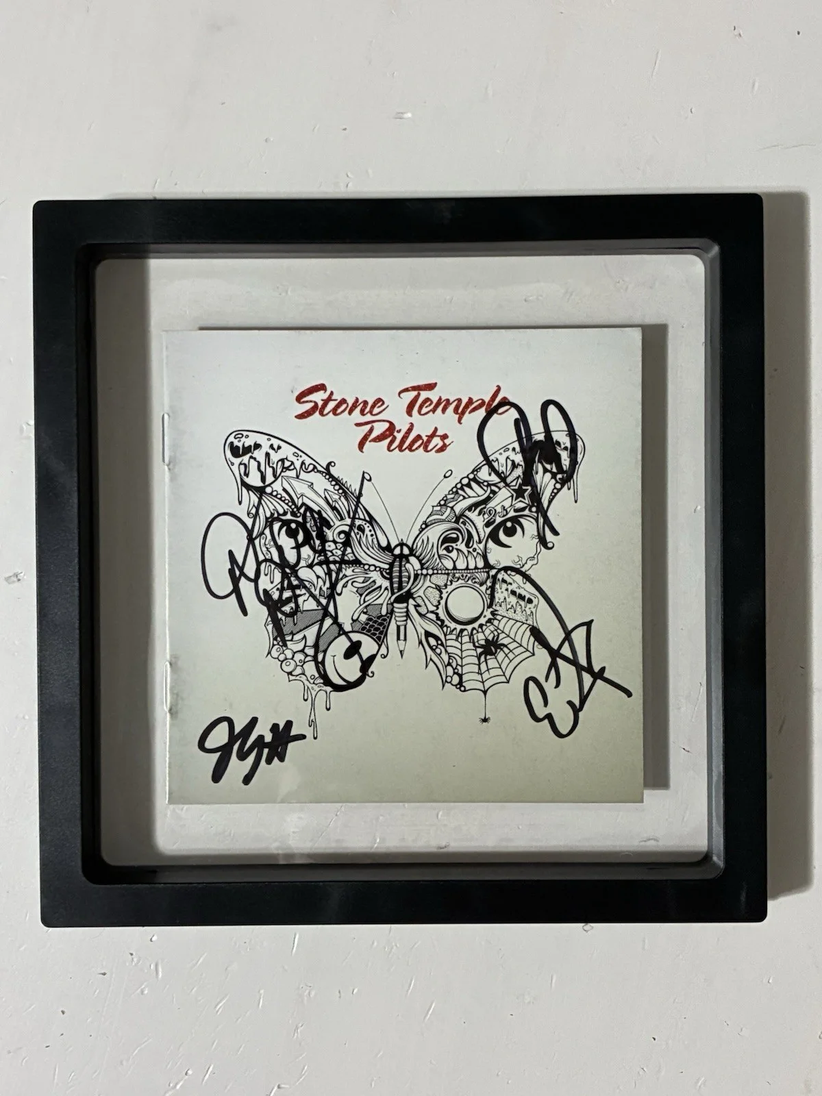 STONE TEMPLE PILOTS AUTOGRAPHED SIGNED FRAMED CD Booklet Self Titled, image 3