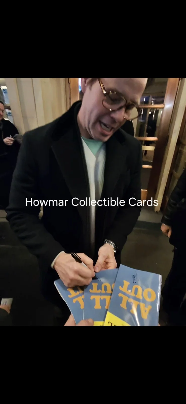 Cast — All Out Cast Signed Playbill - 19 Signatures - Wayne Brady, Ray Romano ², image 3