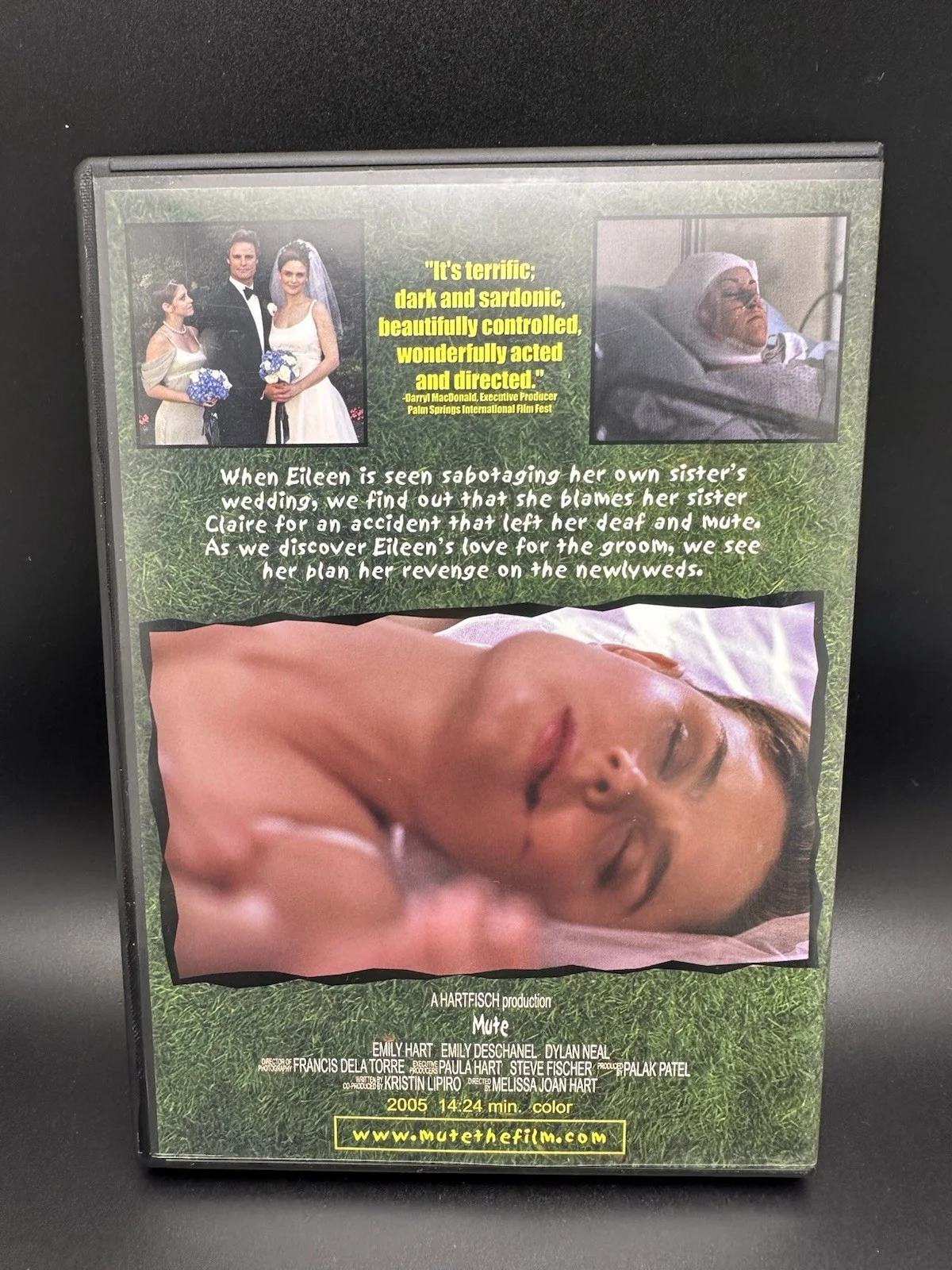 Melissa Joan Hart — Melissa Joan Hart (Actress) Signed CD MUTE ACADEMY AWARD WINNER AUTO (28), image 3