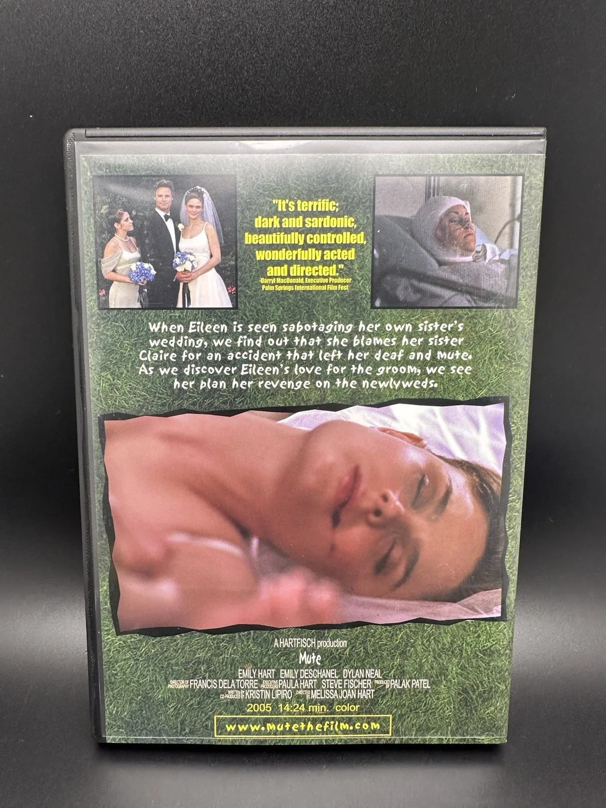 Melissa Joan Hart — Melissa Joan Hart (Actress) Signed CD MUTE ACADEMY AWARD WINNER AUTO (27), image 2