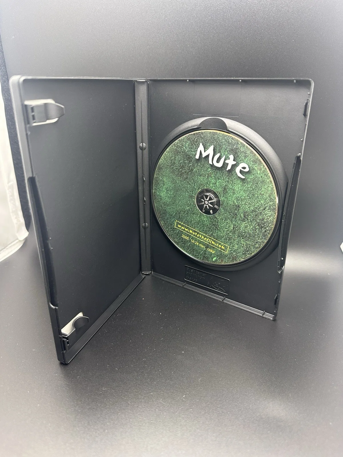Melissa Joan Hart — Melissa Joan Hart (Actress) Signed CD MUTE ACADEMY AWARD WINNER AUTO (27), image 4