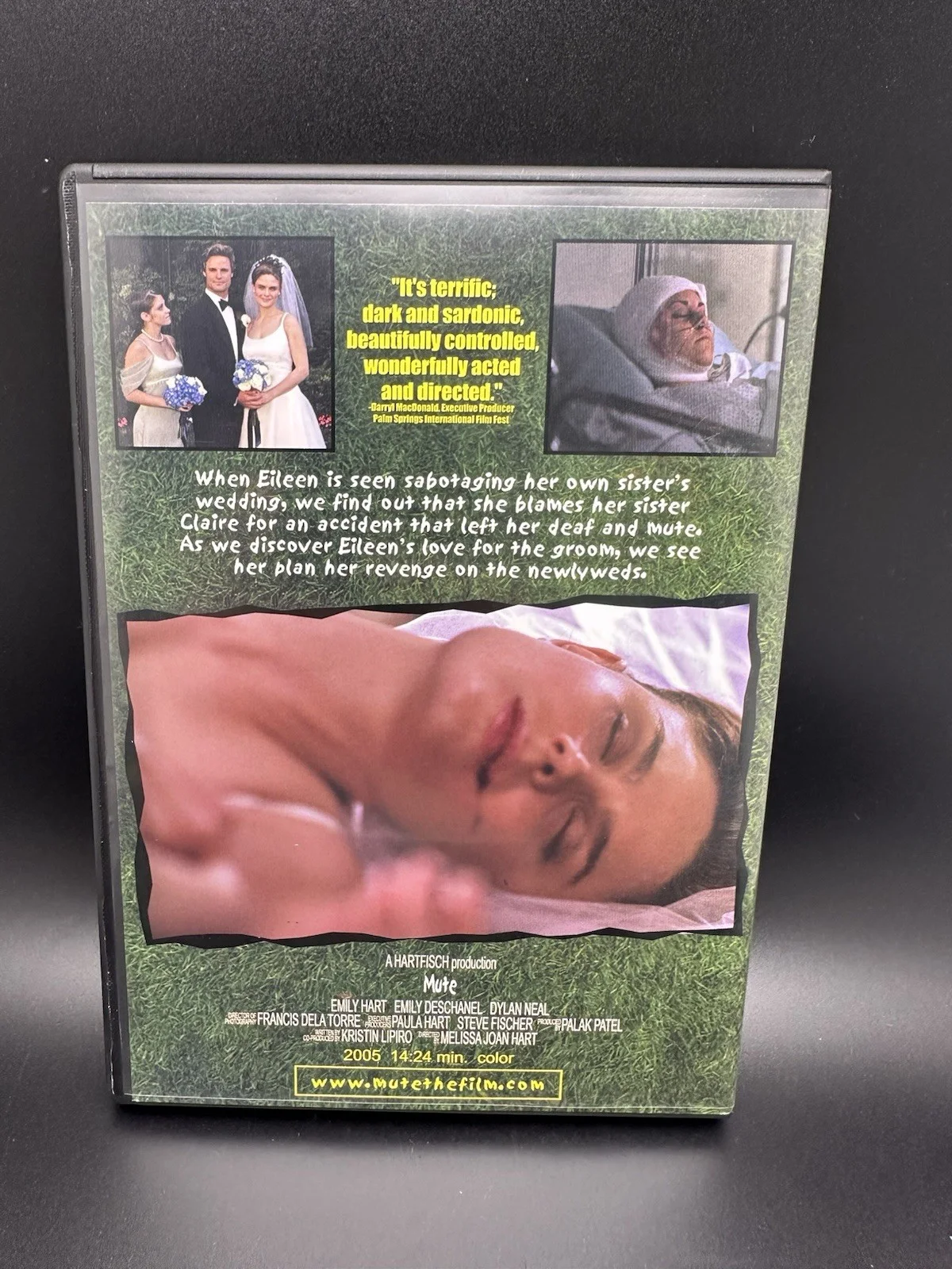 Melissa Joan Hart — Melissa Joan Hart (Actress) Signed CD MUTE ACADEMY AWARD WINNER AUTO (26), image 2
