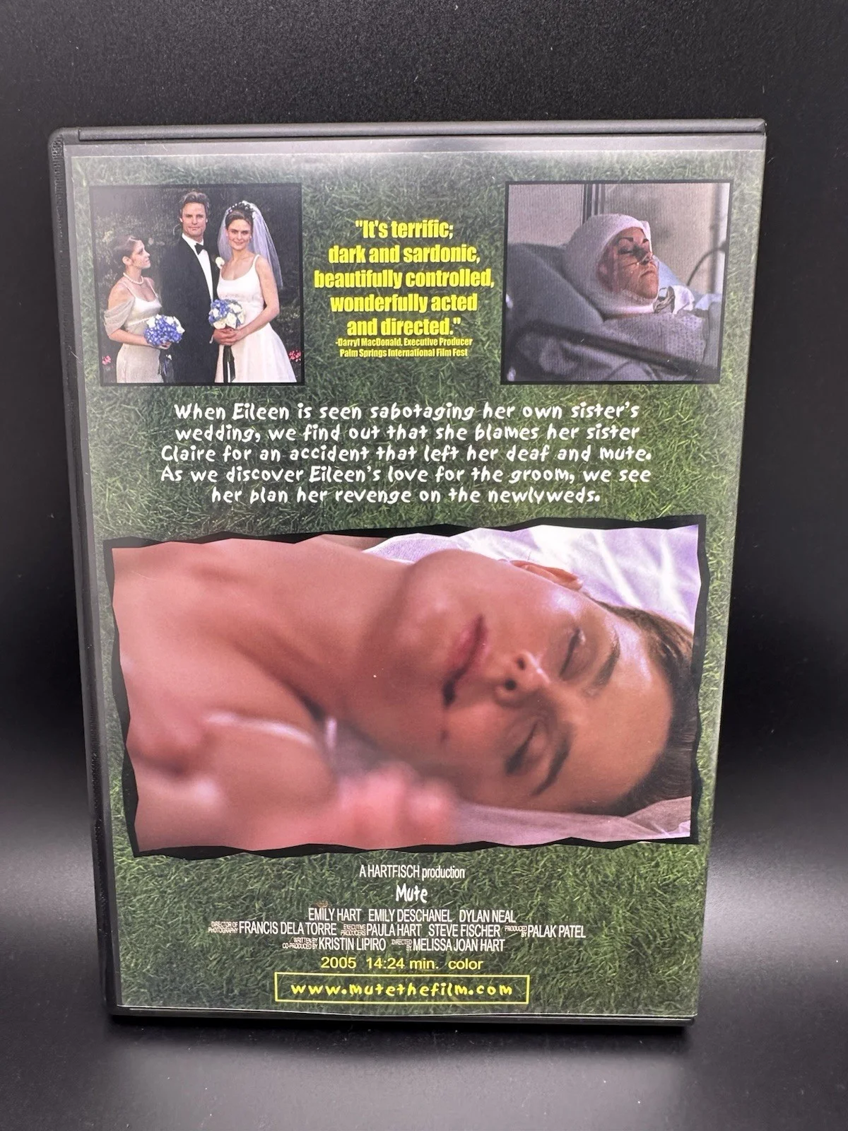 Melissa Joan Hart — Melissa Joan Hart (Actress) Signed CD MUTE ACADEMY AWARD WINNER AUTO (15), image 2
