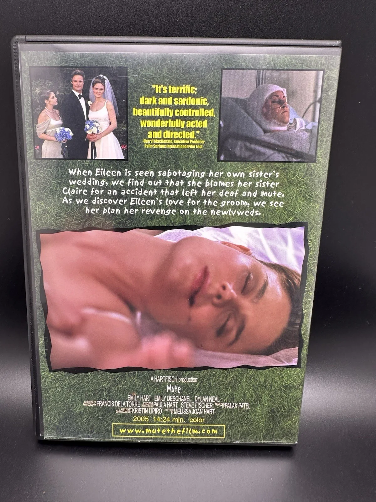 Melissa Joan Hart — Melissa Joan Hart (Actress) Signed CD MUTE ACADEMY AWARD WINNER AUTO (14), image 2