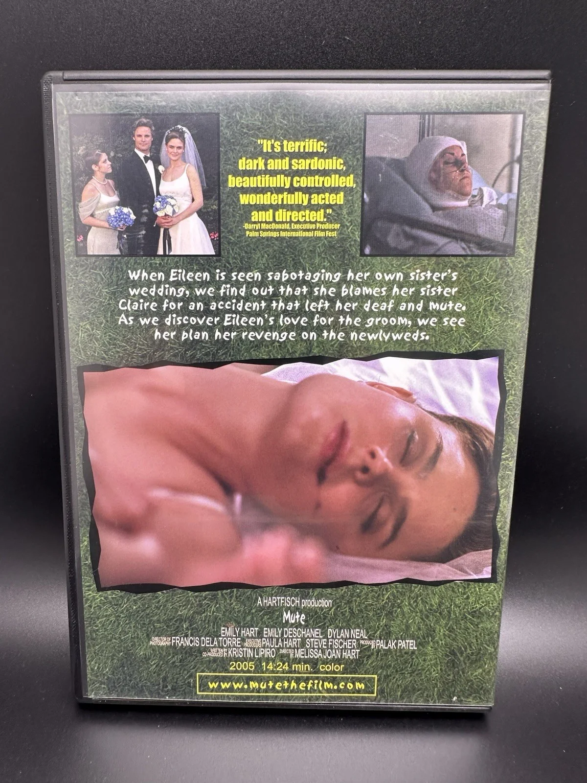 Melissa Joan Hart — Melissa Joan Hart (Actress) Signed CD MUTE ACADEMY AWARD WINNER AUTO (9), image 2
