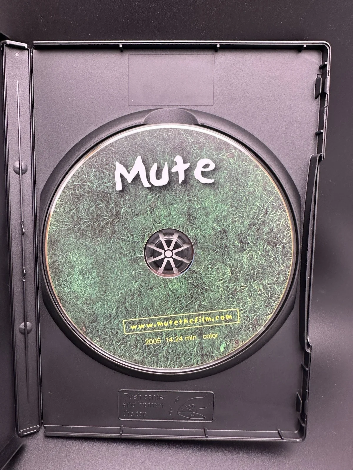 Melissa Joan Hart — Melissa Joan Hart (Actress) Signed CD MUTE ACADEMY AWARD WINNER AUTO (3), image 3