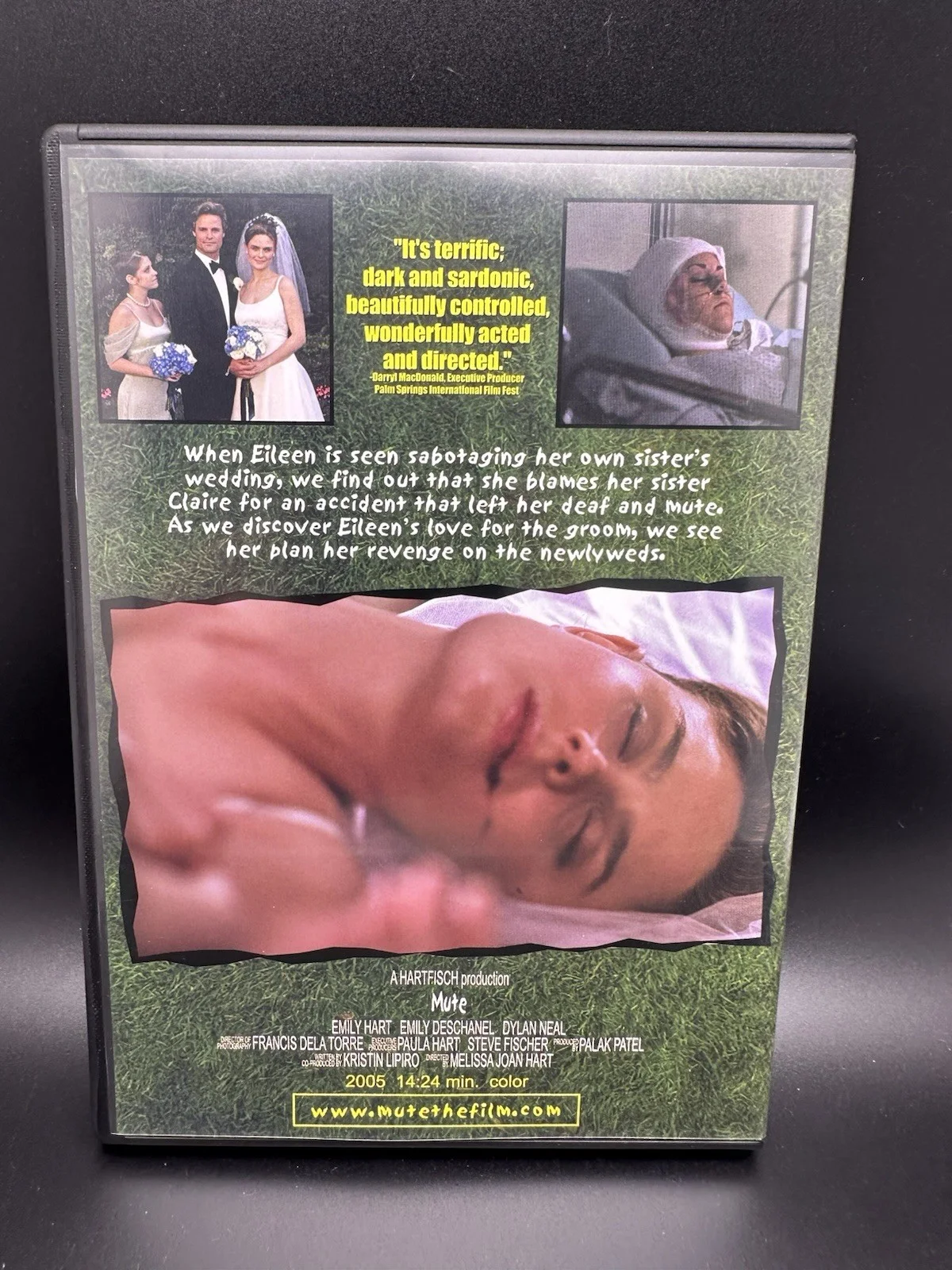 Melissa Joan Hart — Melissa Joan Hart (Actress) Signed CD MUTE ACADEMY AWARD WINNER AUTO (1), image 2