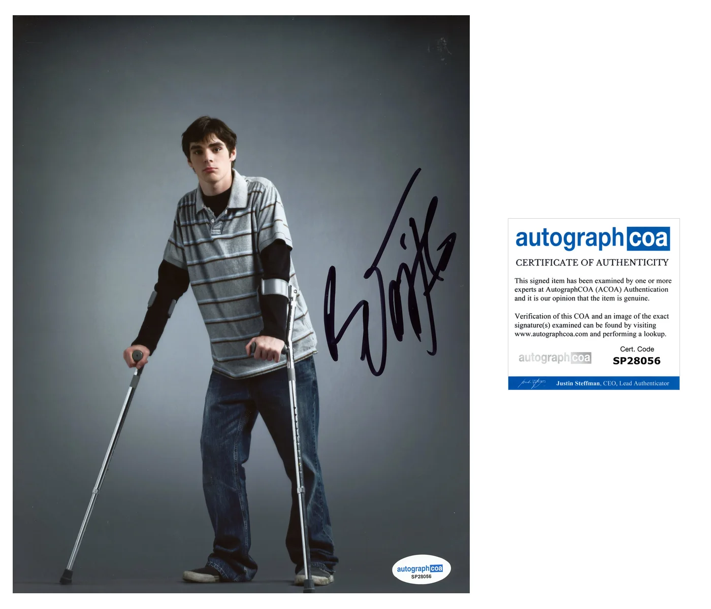 RJ Mitte — RJ Mitte ‘Breaking Bad’ Signed 8x10 Photo ‘Walter White Jr.' ACOA