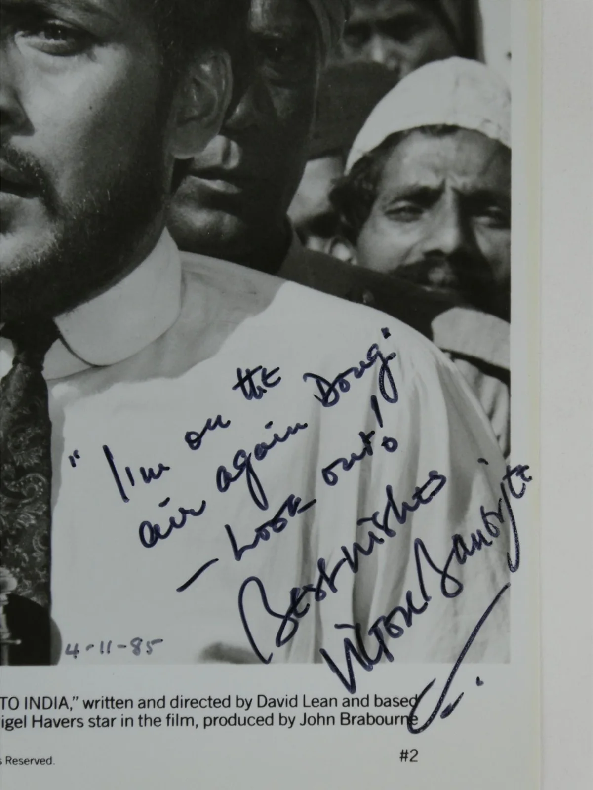 Victor Banerjee — Victor Banerjee Signed B&W 8x10 Promo Photo A Passage To India To Doug, изображение 2