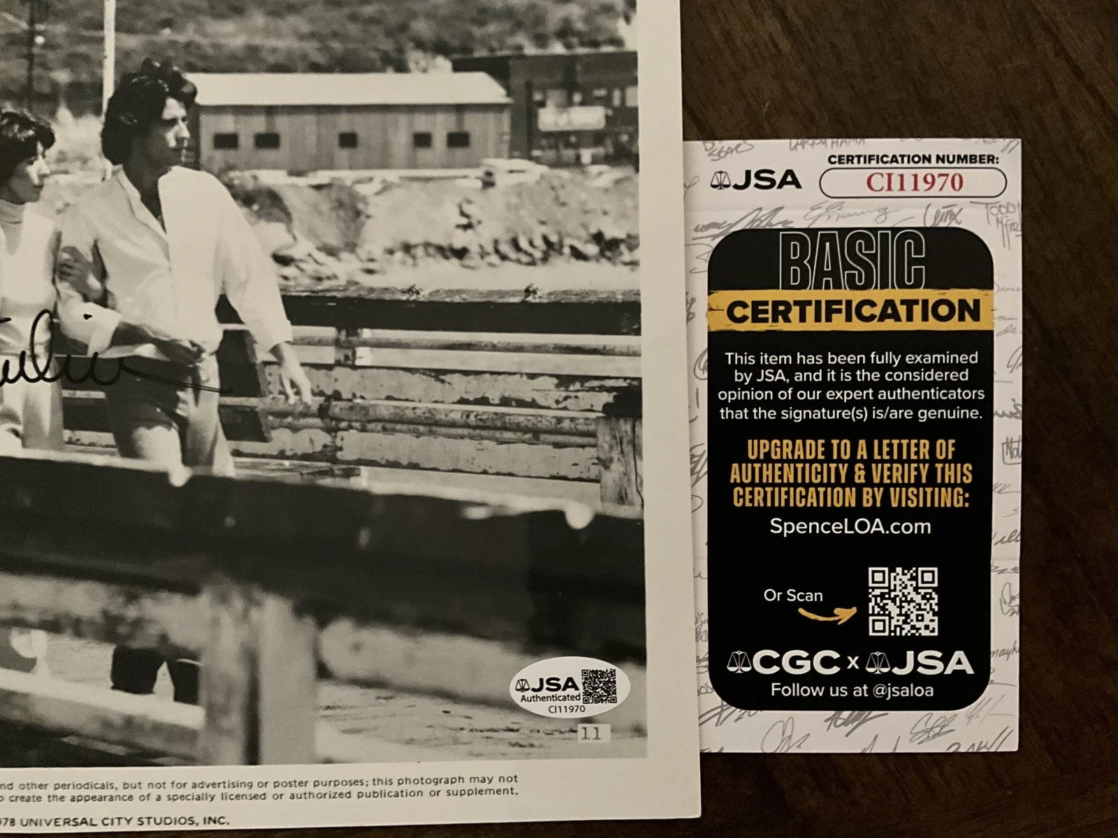 Lily Tomlin — Lily Tomlin 1978 signed photo JSA COA Universal lobby card w John Travolta, изображение 5