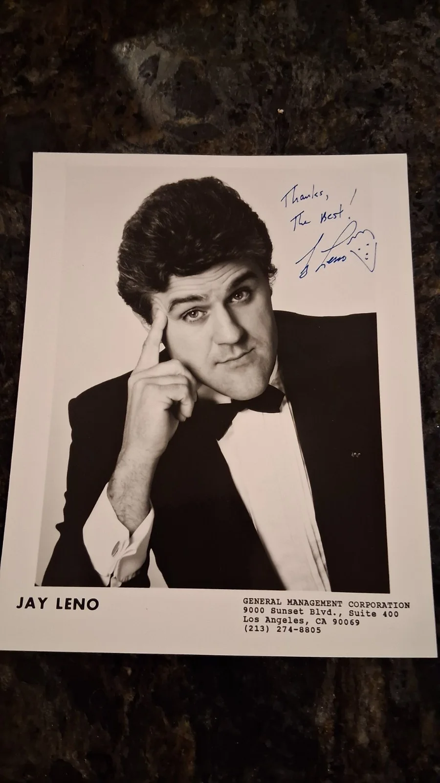 Jay Leno — Jay Leno signed B&W 8x10 photo, image 4