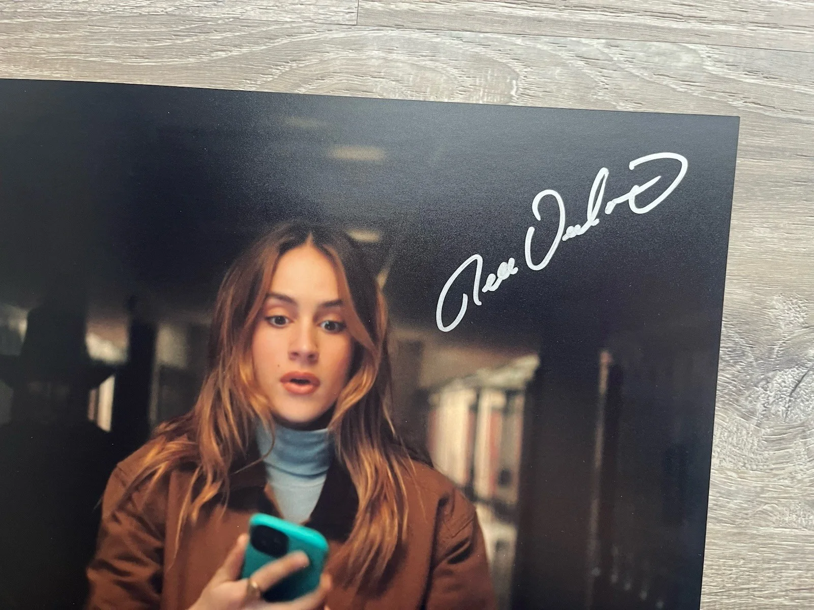 Nell Verlaque — Nell Verlaque Signed Thanksgiving 11x14 Photo JSA COA Horrror Autograph, image 5