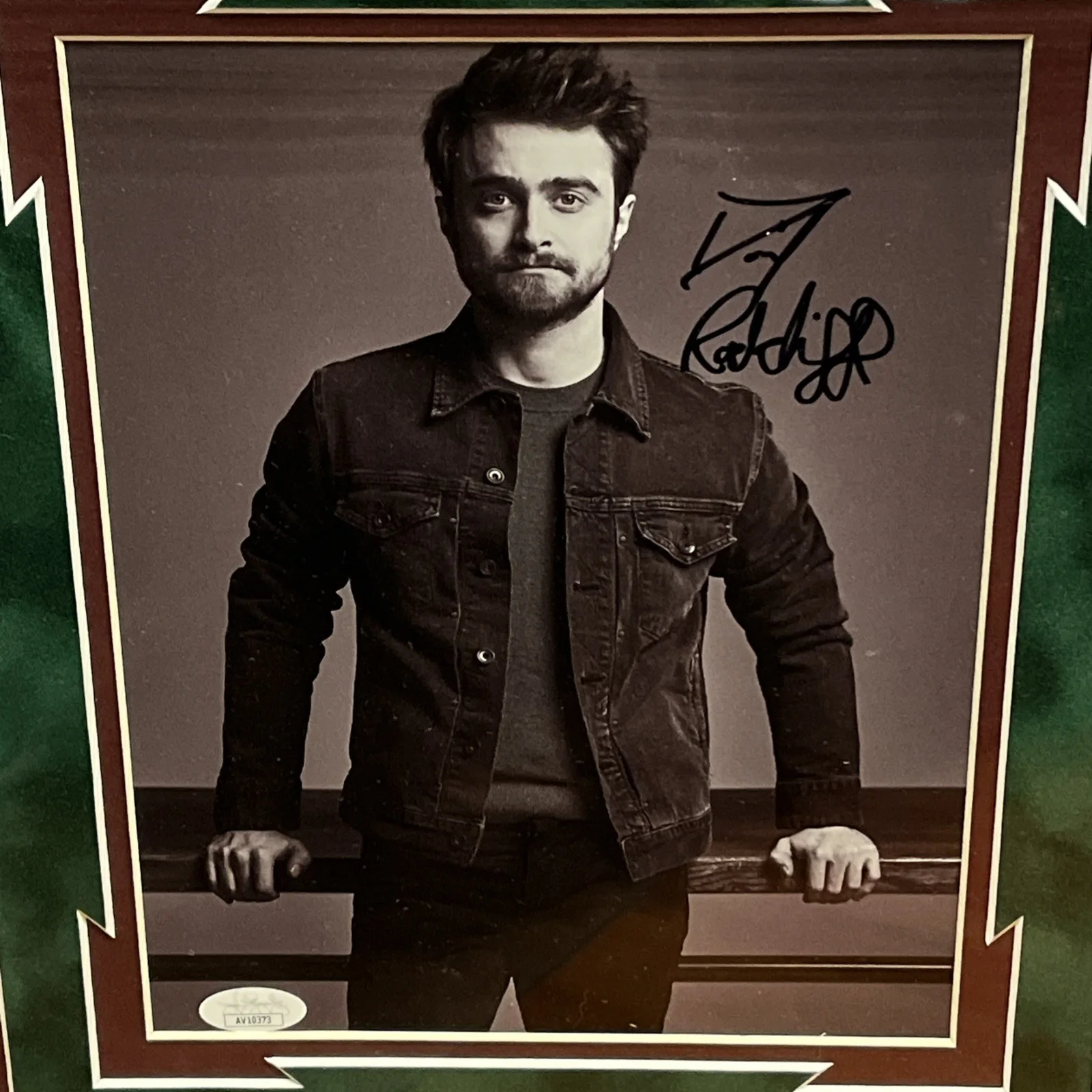Daniel Radcliffe — Daniel Radcliffe Signed Movie Collage Harry Potter Framed 24x20 JSA, image 3