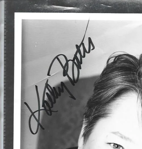 8 x 10 Hand Signed photo of Kathy Bates, изображение 2