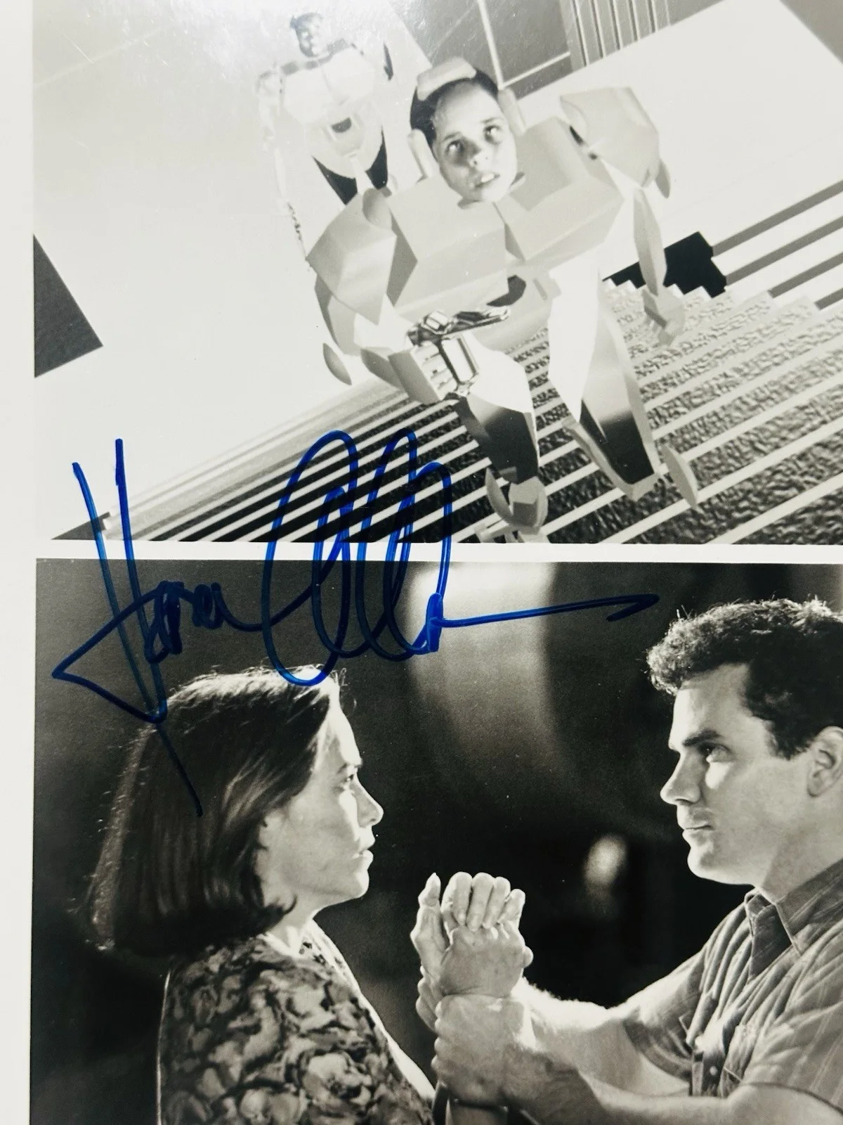 Karen Allen — Karen Allen Signed Ghost In Machine 8x10 Photo. Indiana Jones Raiders Lost Ark, изображение 2