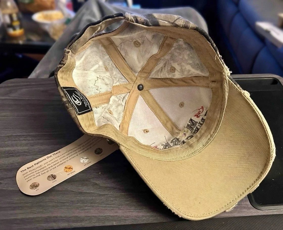 Mark Chesnutt Cap Signed Autographed, изображение 2