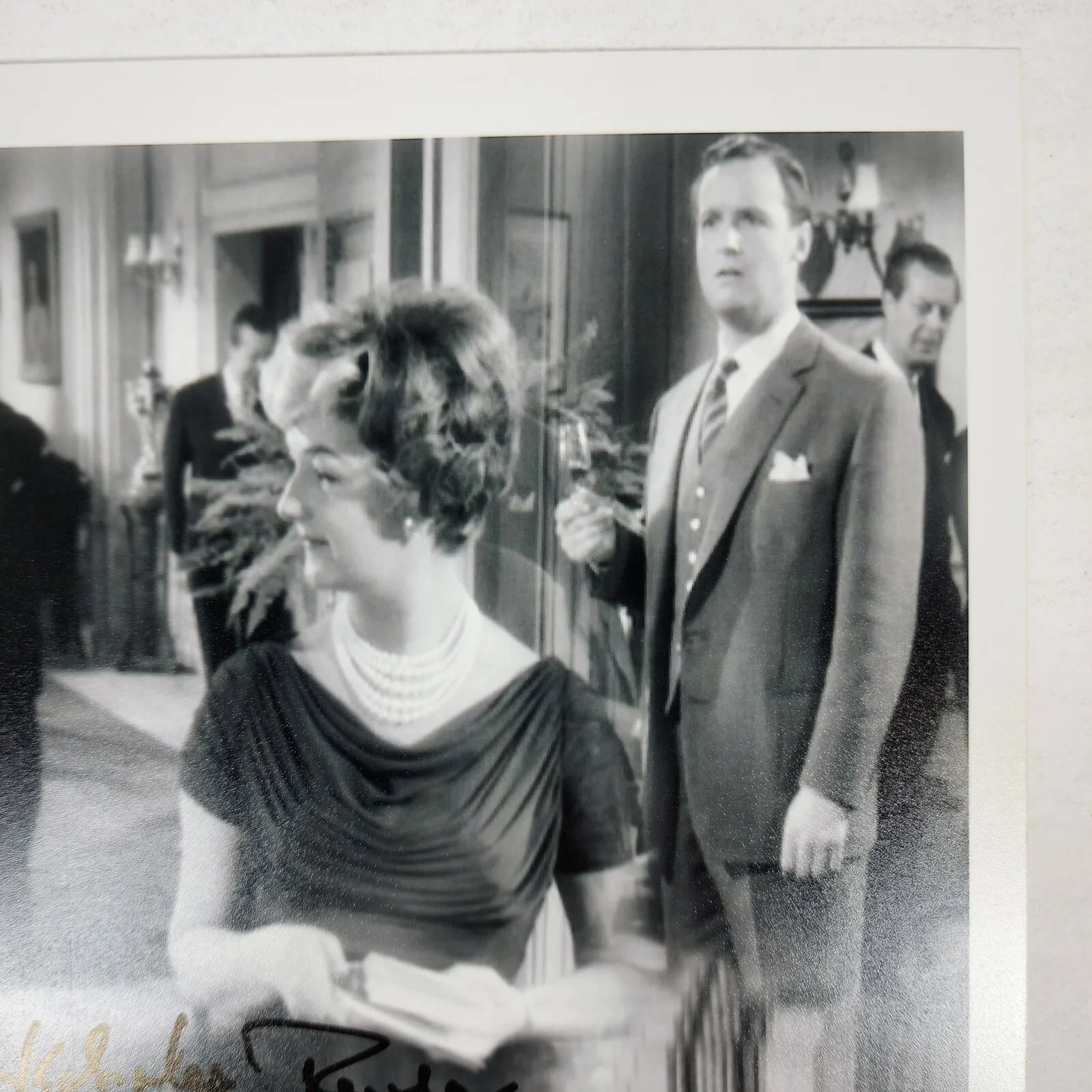 Nicholas Parsons — English Actor Nicholas Parsons Signed 8x10 Autograph (No COA) Photo Picture, изображение 4