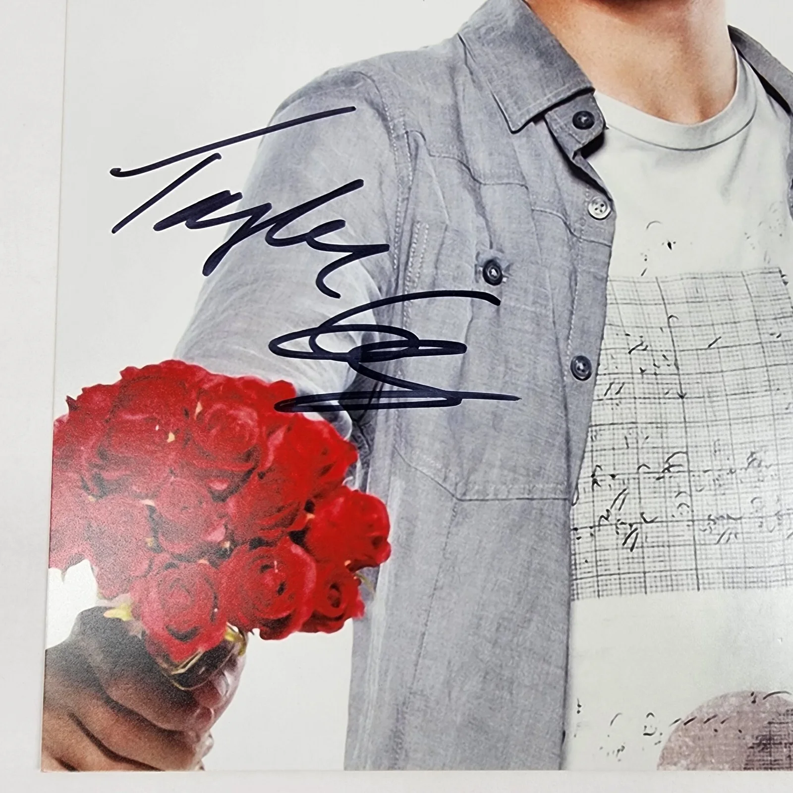 Taylor Gray — Actor Taylor Gray Signed 8x10 Autograph (No COA) Photo Picture, image 5