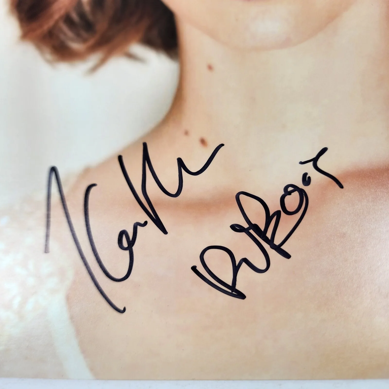 Katherine DuBois — Producer/Director Katherine DuBois Signed 8x10 Autograph (No COA) Photo Picture, изображение 2