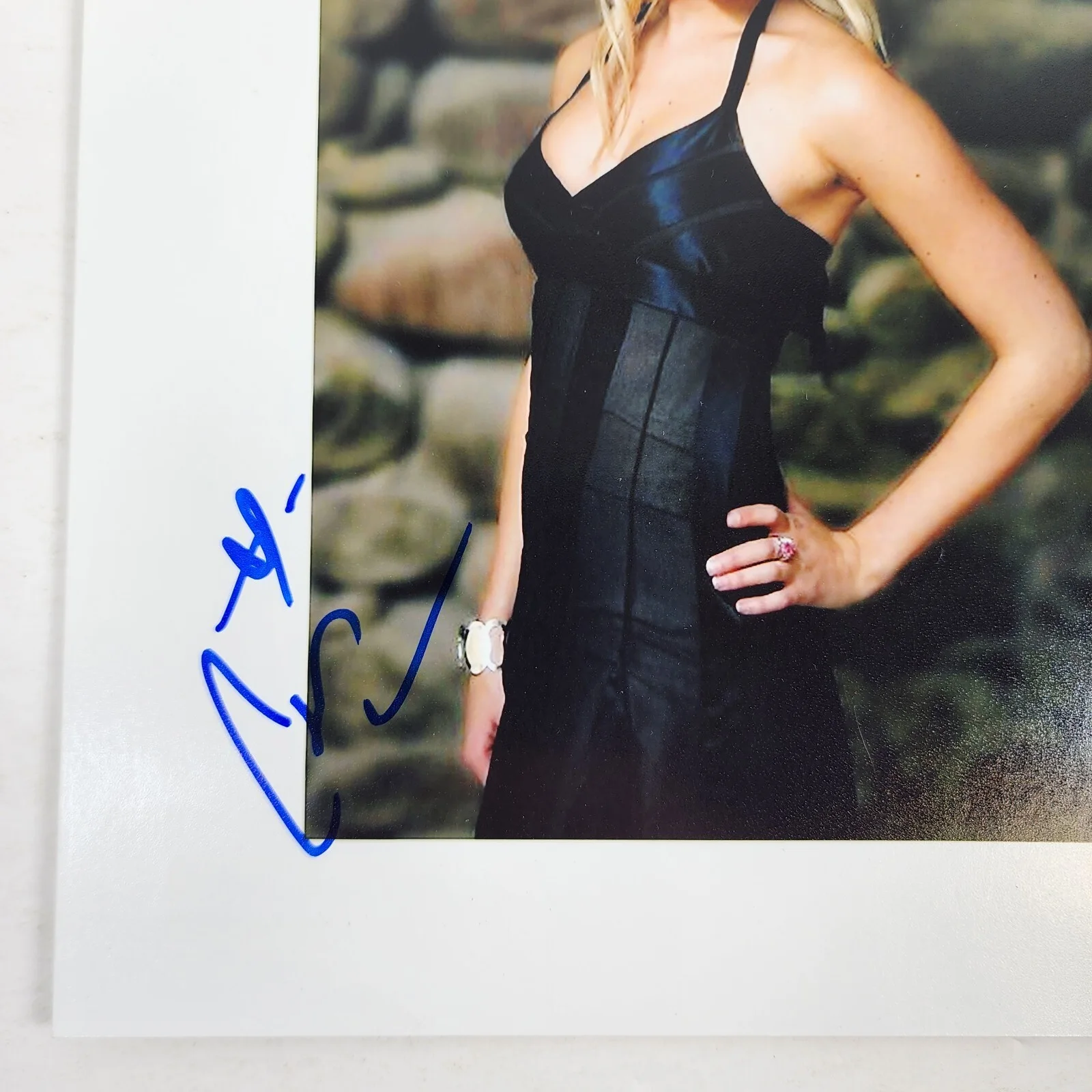 Caitlin Thompson — Actress Caitlin Thompson Signed 8x10 Autograph (No COA) Photo Picture, image 5
