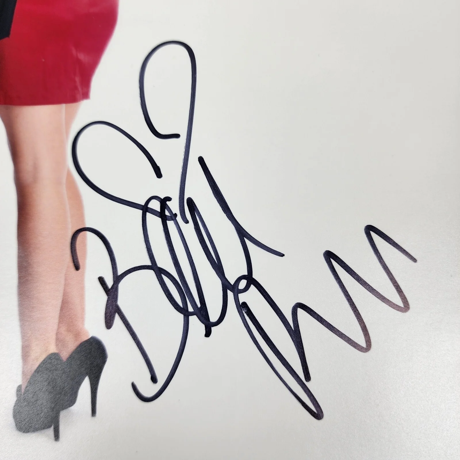 Beau Dunn — Actress/Model Beau Dunn Signed 8x10 Autograph (No COA) Photo Picture, image 2