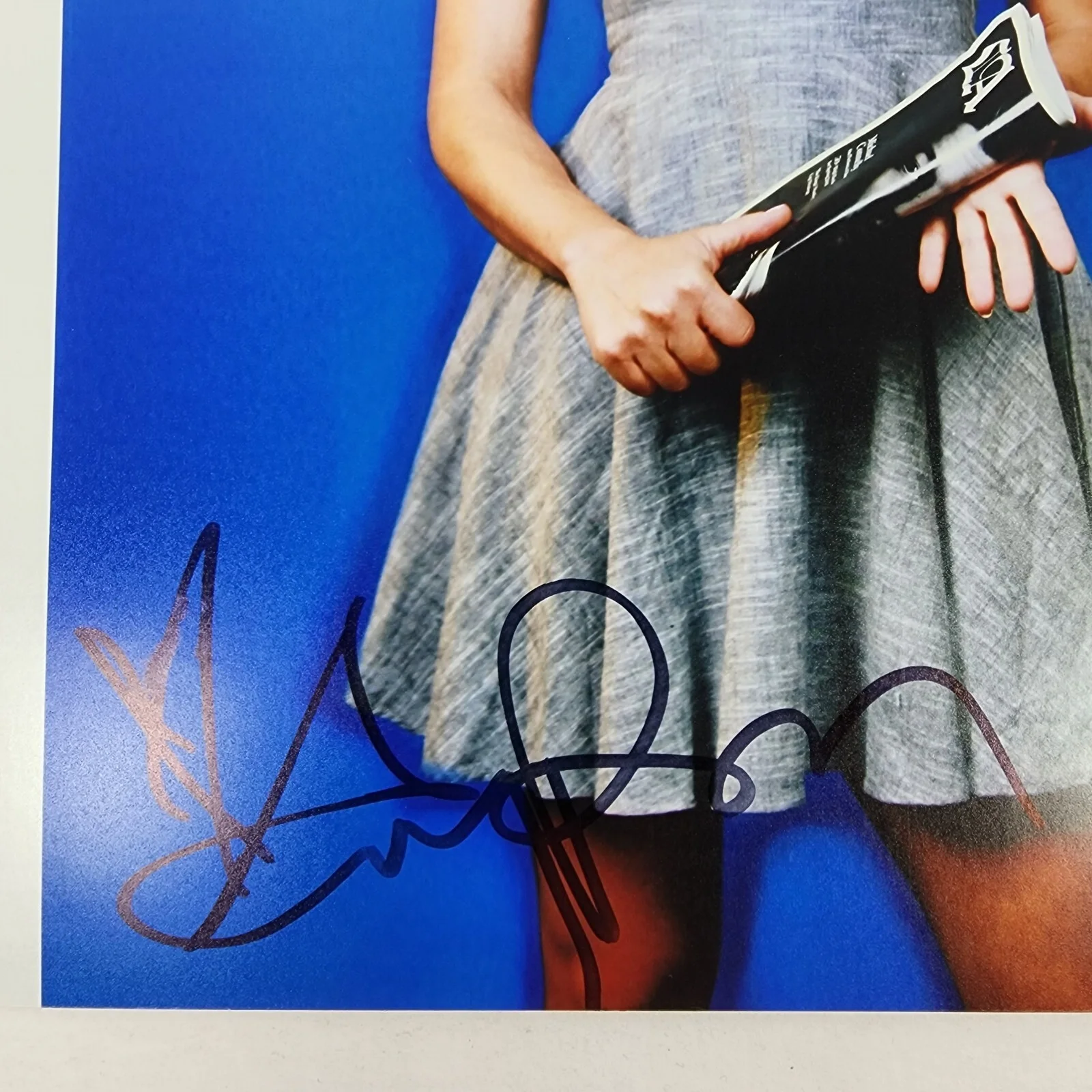 Amy Paffrath — E! News Now/Jersey Shore TV Host Amy Paffrath Signed 8x10 Autograph (No COA), изображение 2