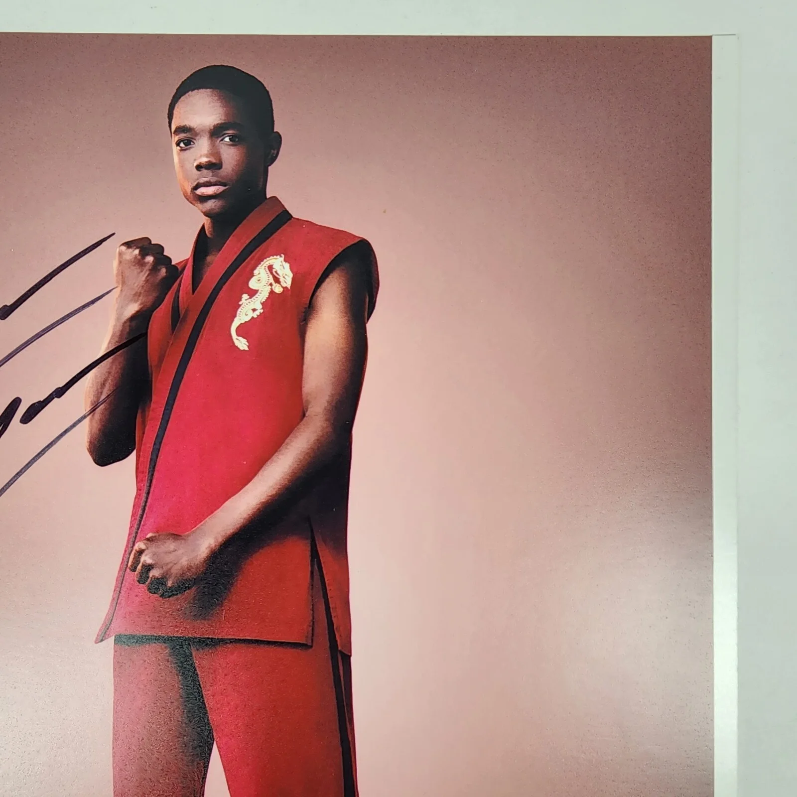 Carlos Knight — 'Supah Ninjas' Actor/Comedian Carlos Knight Signed 8x10 Autograph (No COA) Photo, изображение 4