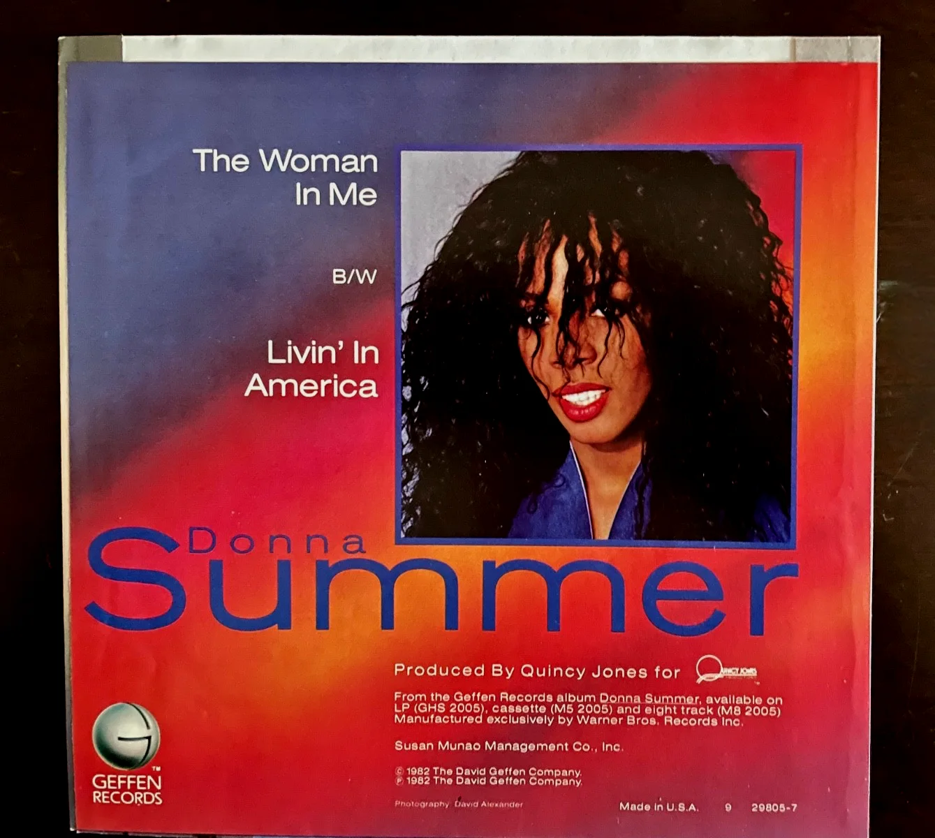 DONNA SUMMER Hand Signed Autographed 45 Record cover In Person /COA, изображение 2