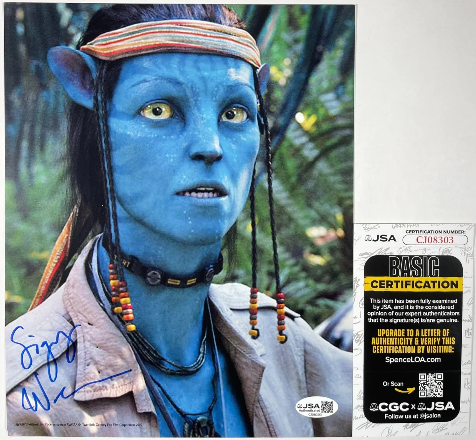 Sigourney Weaver — Sigourney Weaver Signed Avatar 8x10 Photo Autograph Dr Grace Augustine JSA COA