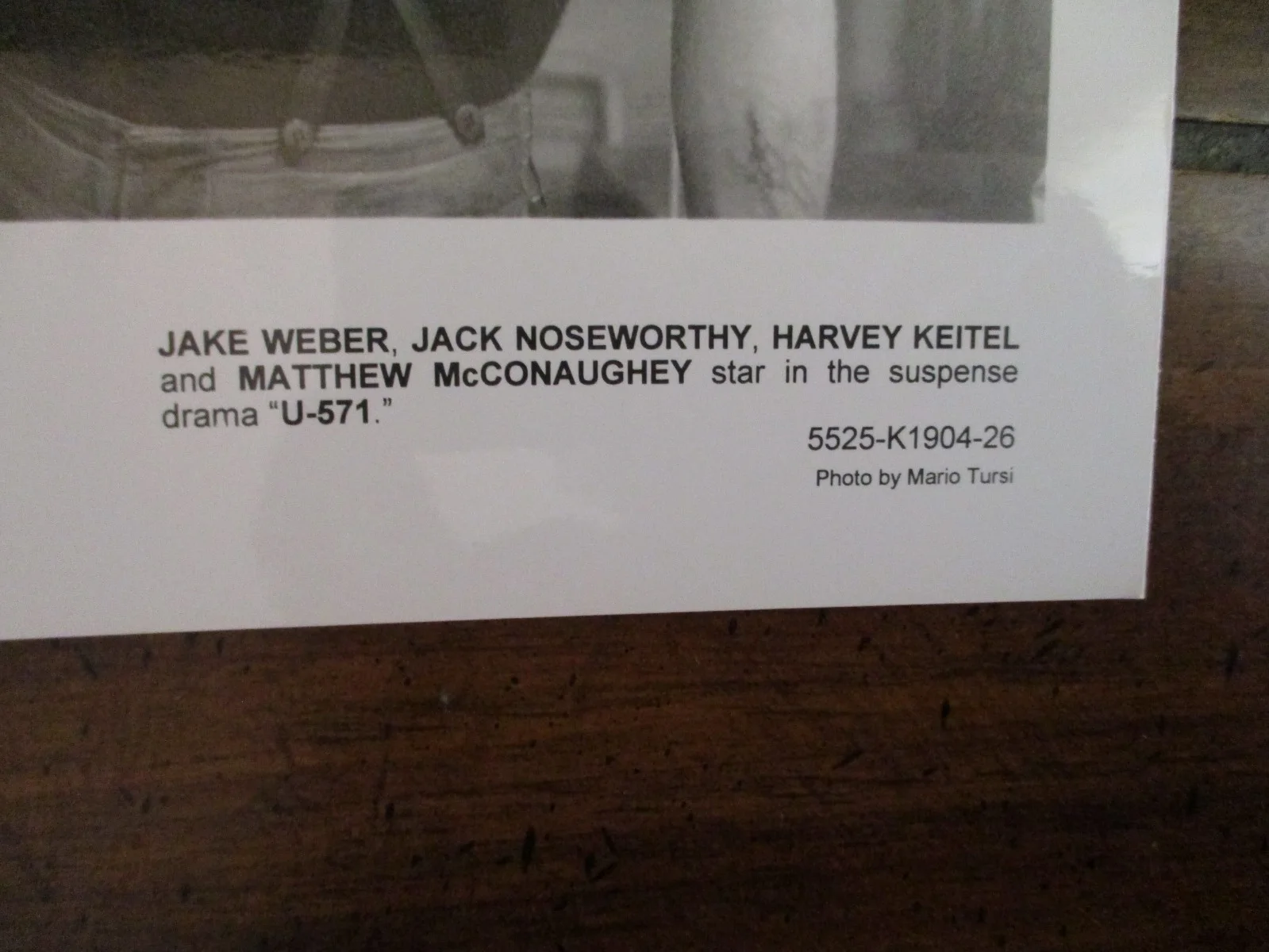 Jake Weber/Jack Noseworthy/Matthew McConaughey("U-571")2000 10 x 8 B & W Photo, изображение 2