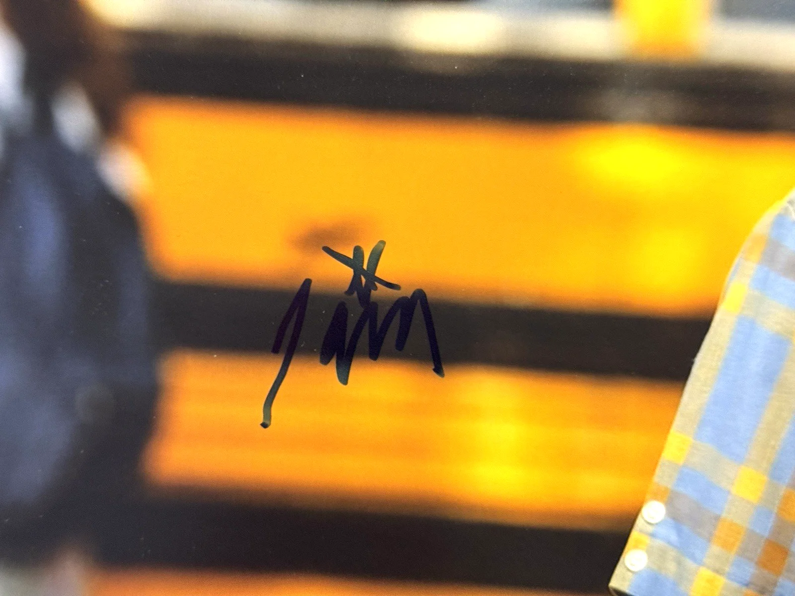 Iain Armitage — Iain Armitage Autograph Signed 11x14 Photo Autograph World COA YOUNG SHELDON, image 2