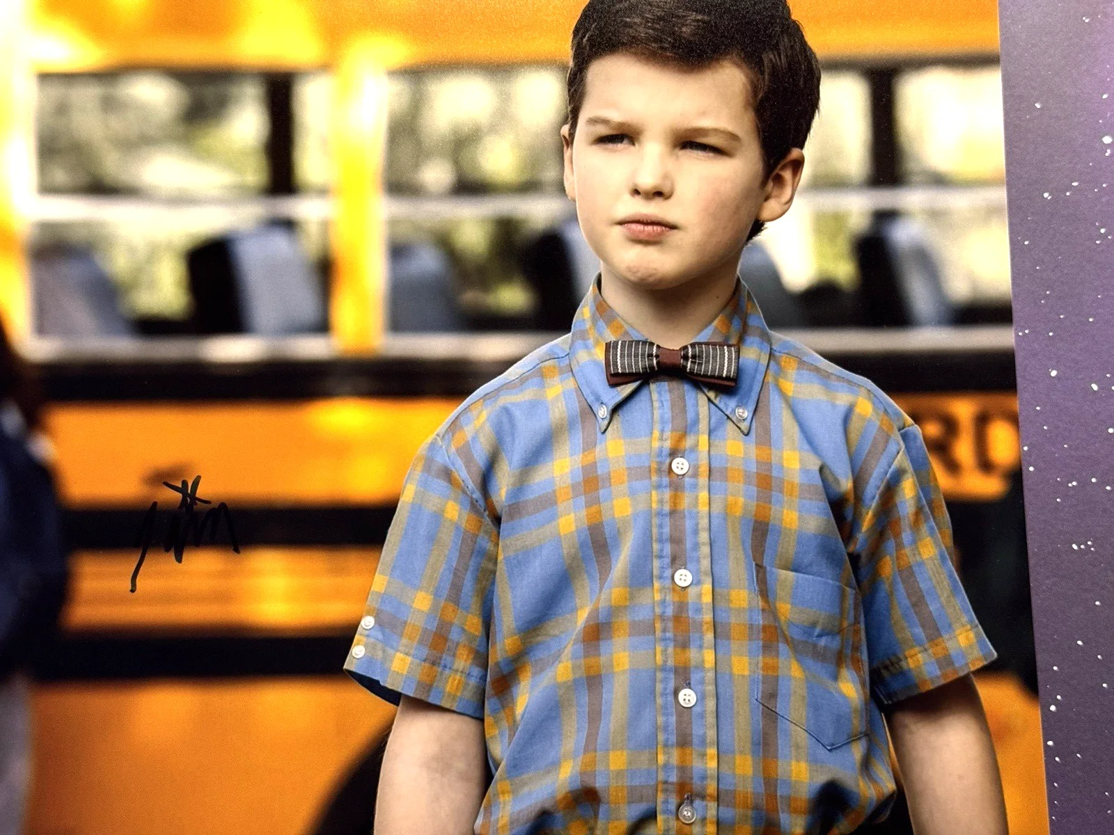 Iain Armitage — Iain Armitage Autograph Signed 11x14 Photo Autograph World COA YOUNG SHELDON, image 3