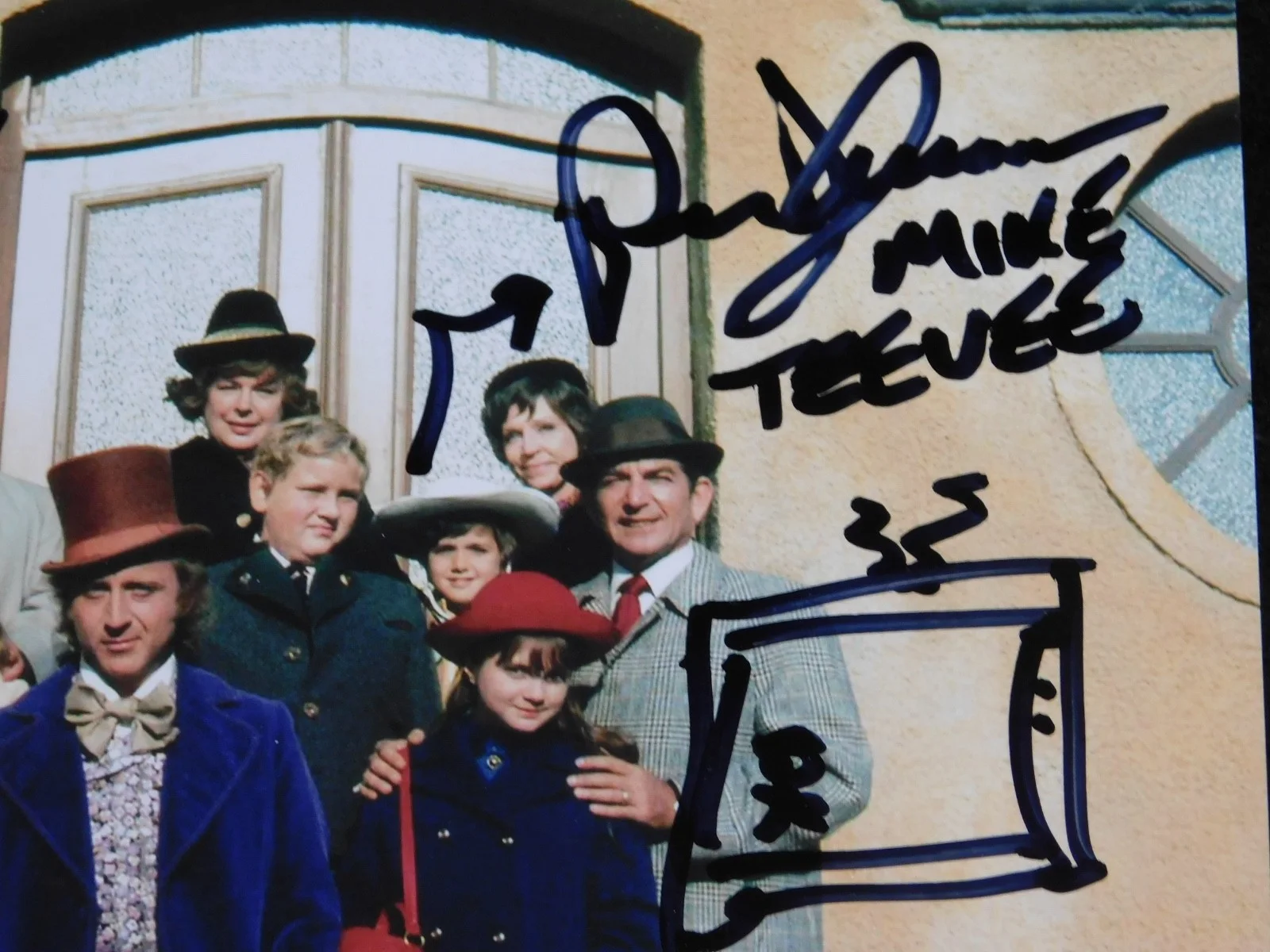 Peter Ostrum — Peter Ostrum, Julie Dawn Cole, Paris Themmen Signed / Autographed 8x10 JSA COA, image 3