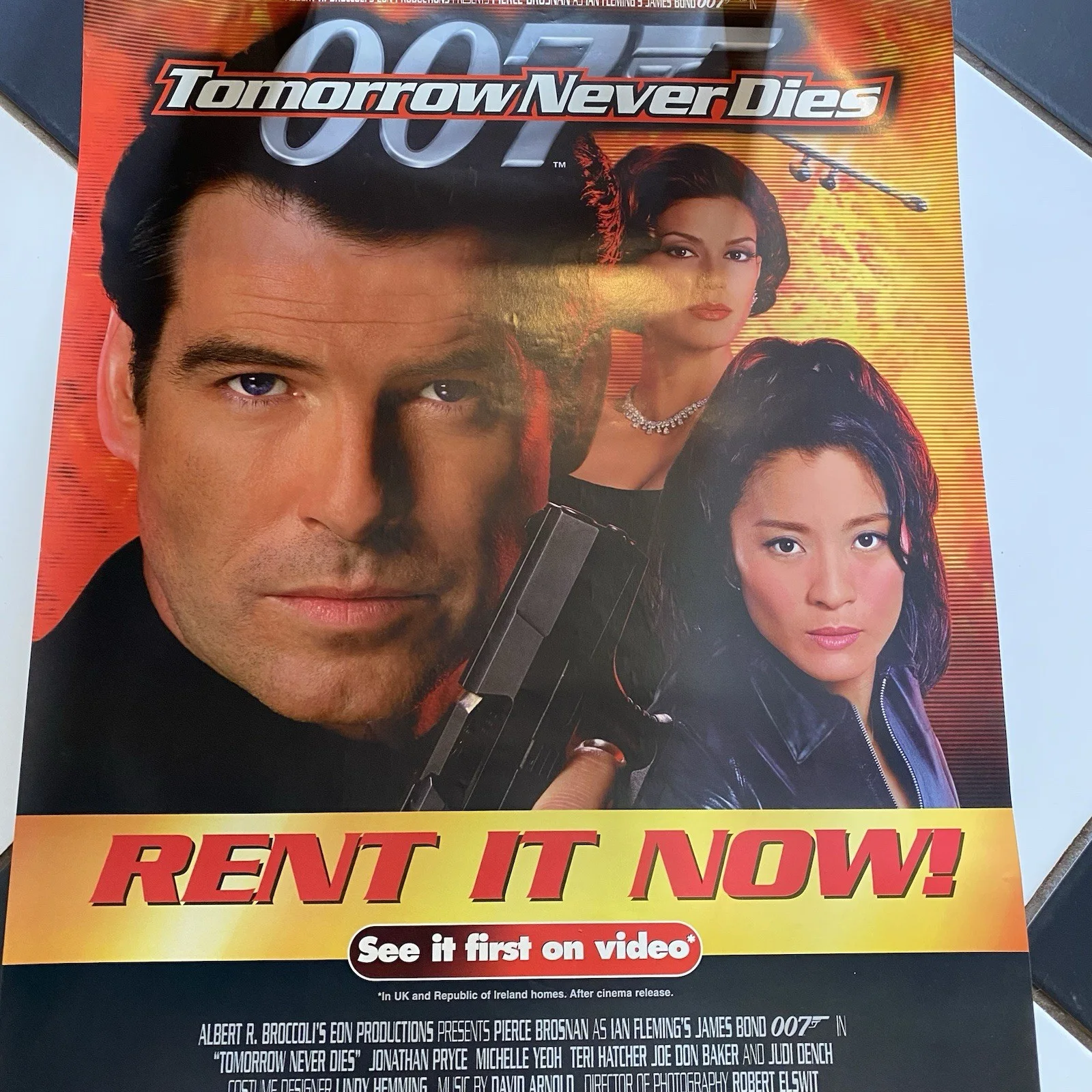 James Bond Tomorrow Never Dies Original 1997 Film Movie Poster Rent It Now Video, изображение 4
