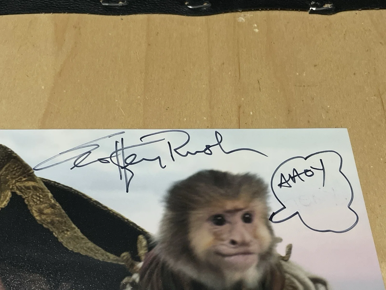 Geoffrey Rush — Geoffrey Rush Signed Autographed 8x10 Pirates Caribbean Photo w/ Quote Beckett, изображение 3
