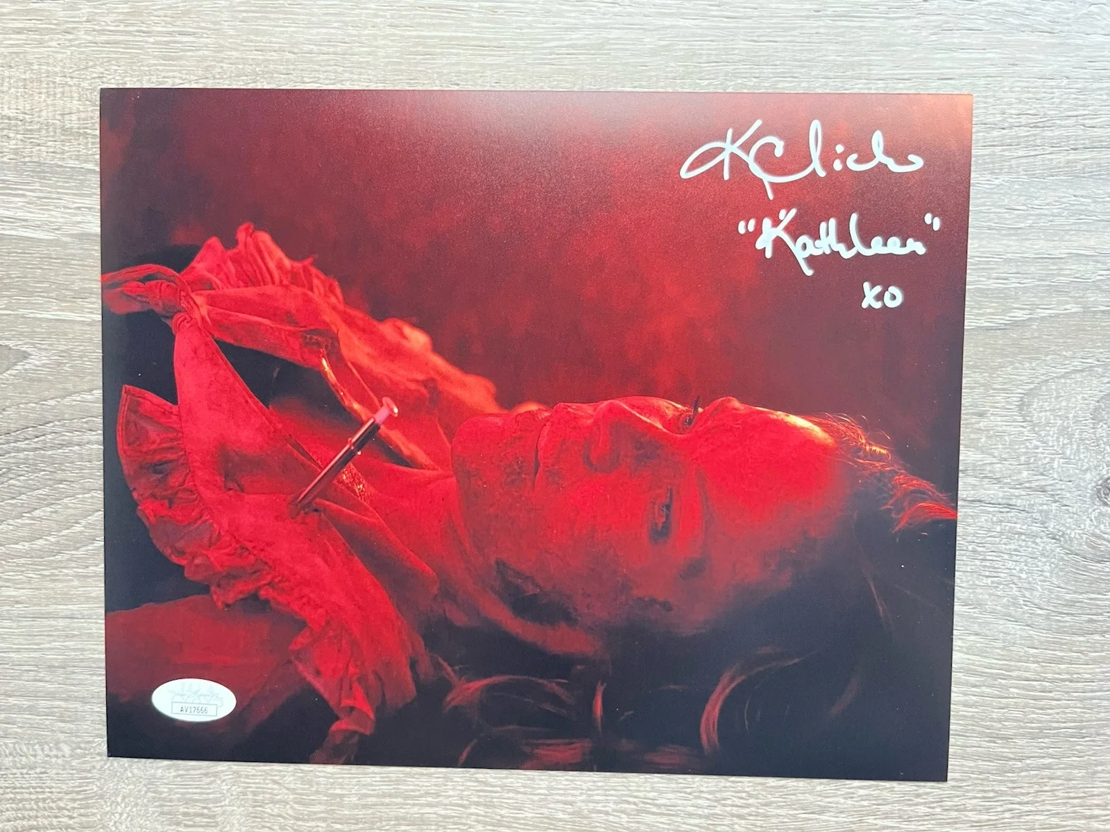 Karen Cliche — Karen Cliche Signed Thanksgiving 8x10 Photo JSA COA Horror Autograph, изображение 2