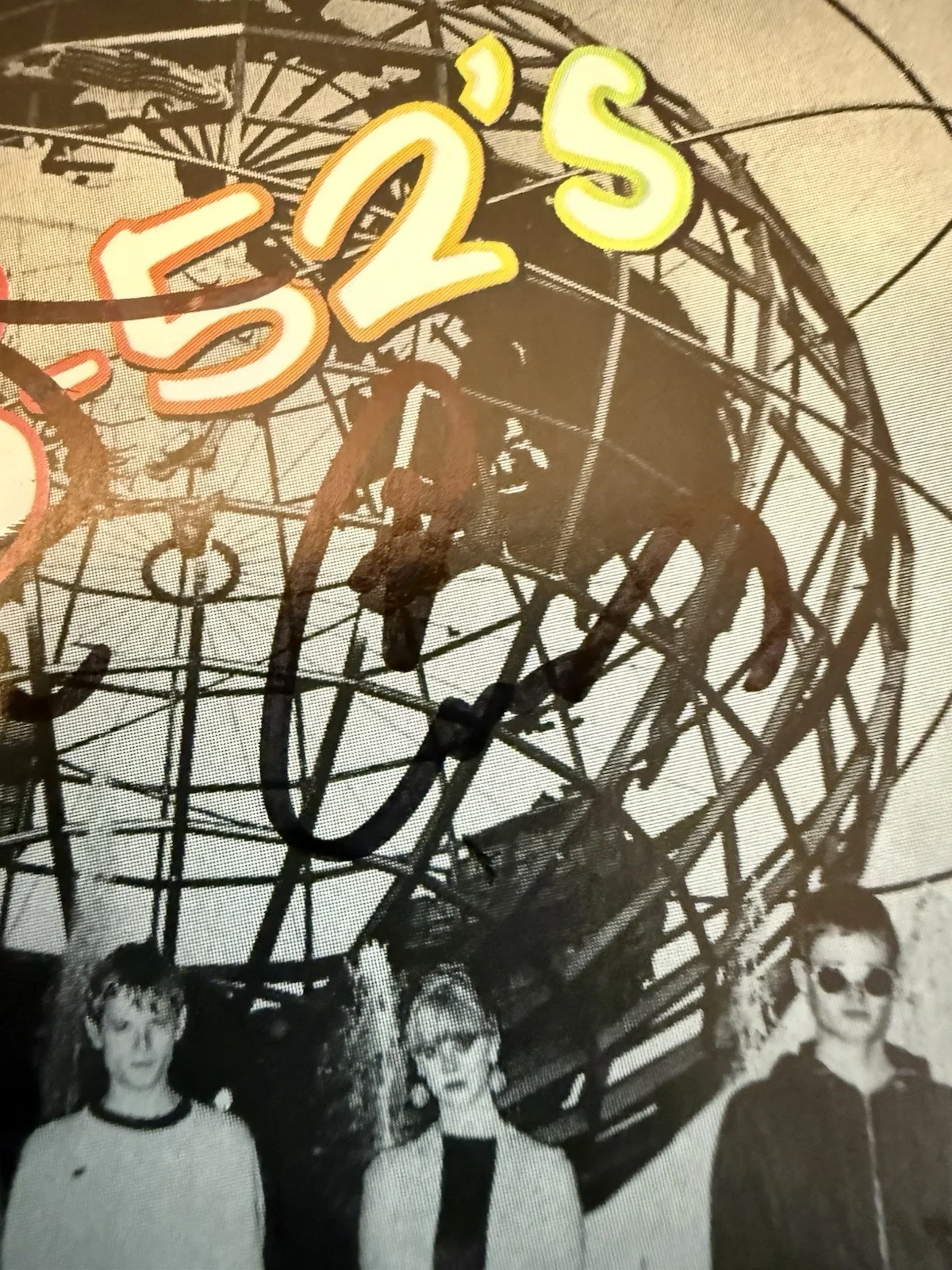The B-52's - Time Capsule ~ Greatest Hits CD Cover SIGNED by Full Band Fred +3, изображение 5