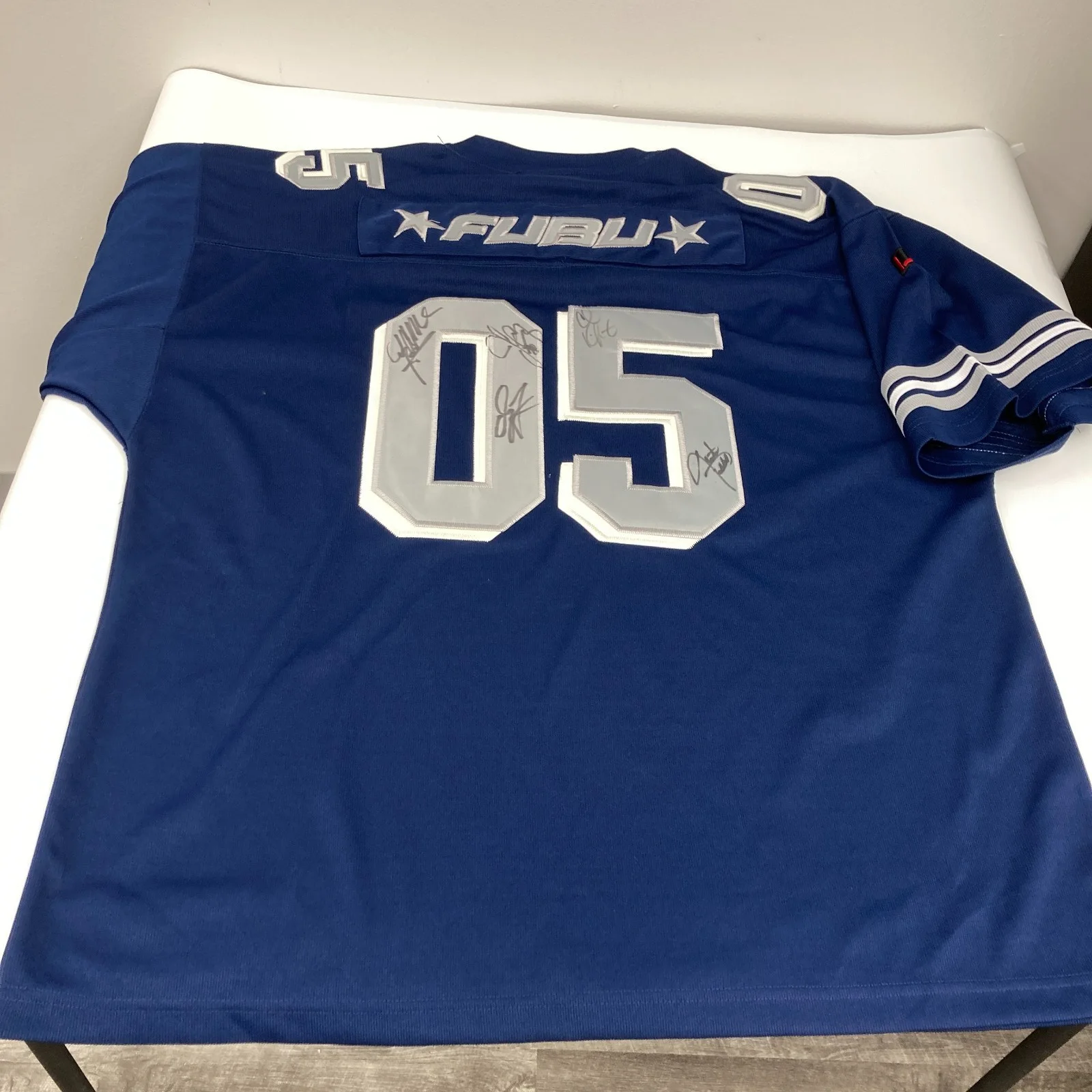 Justin Timberlake NSYNC Band Signed FUBU Jersey 5 Sigs JSA COA, изображение 3