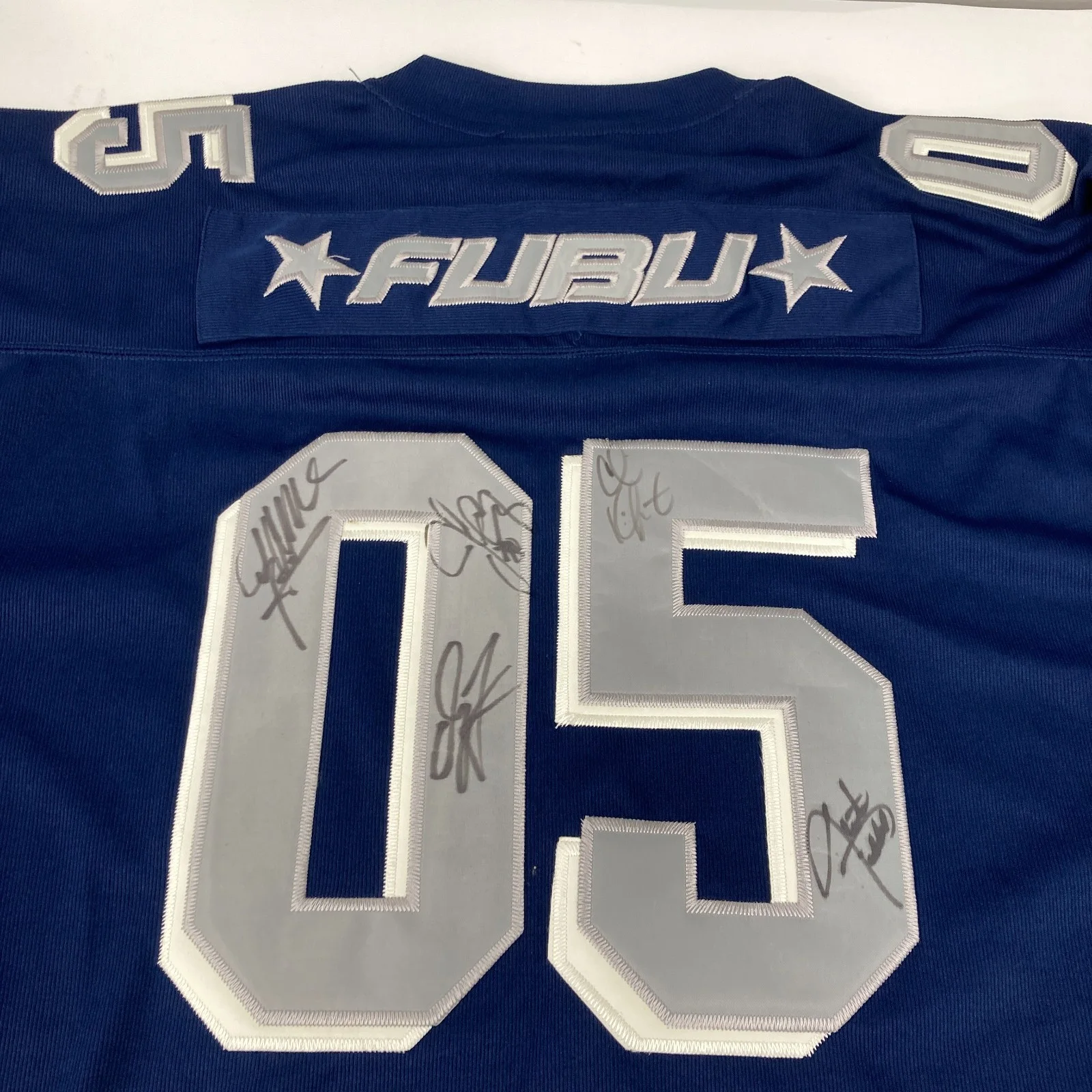 Justin Timberlake NSYNC Band Signed FUBU Jersey 5 Sigs JSA COA, изображение 4