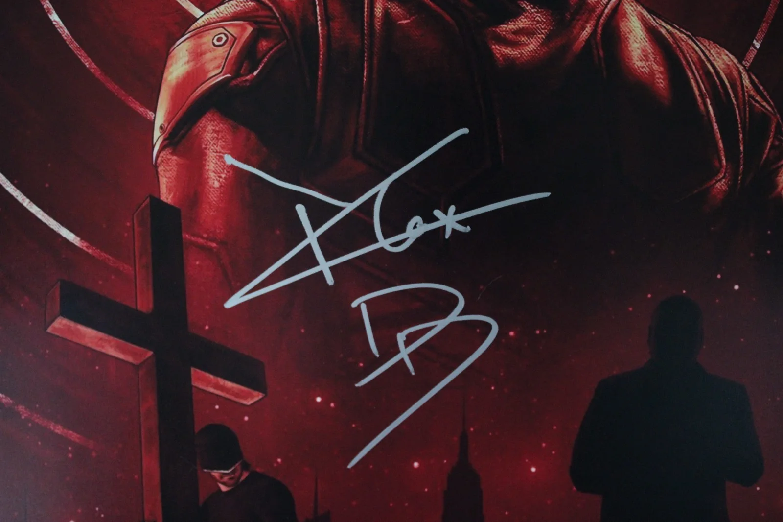 Charlie Cox, Vincent D'Onofrio — Charlie Cox & Vincent D’Onofrio Signed 20x30 Photo “DD” & “Kingpin” Beckett COA, image 2