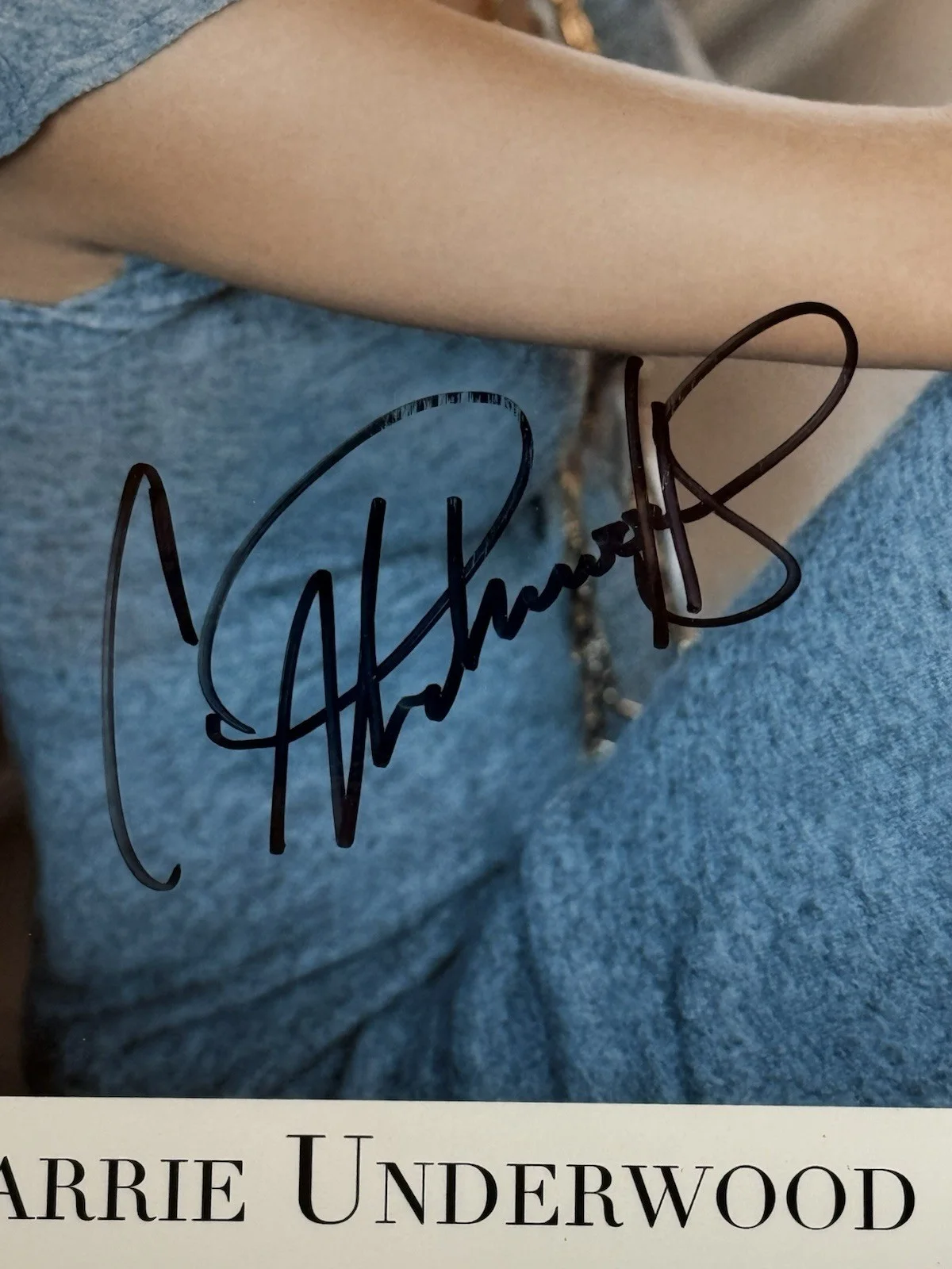 Carrie Underwood Signed Arista Early Promo 8x10 Photo, image 2